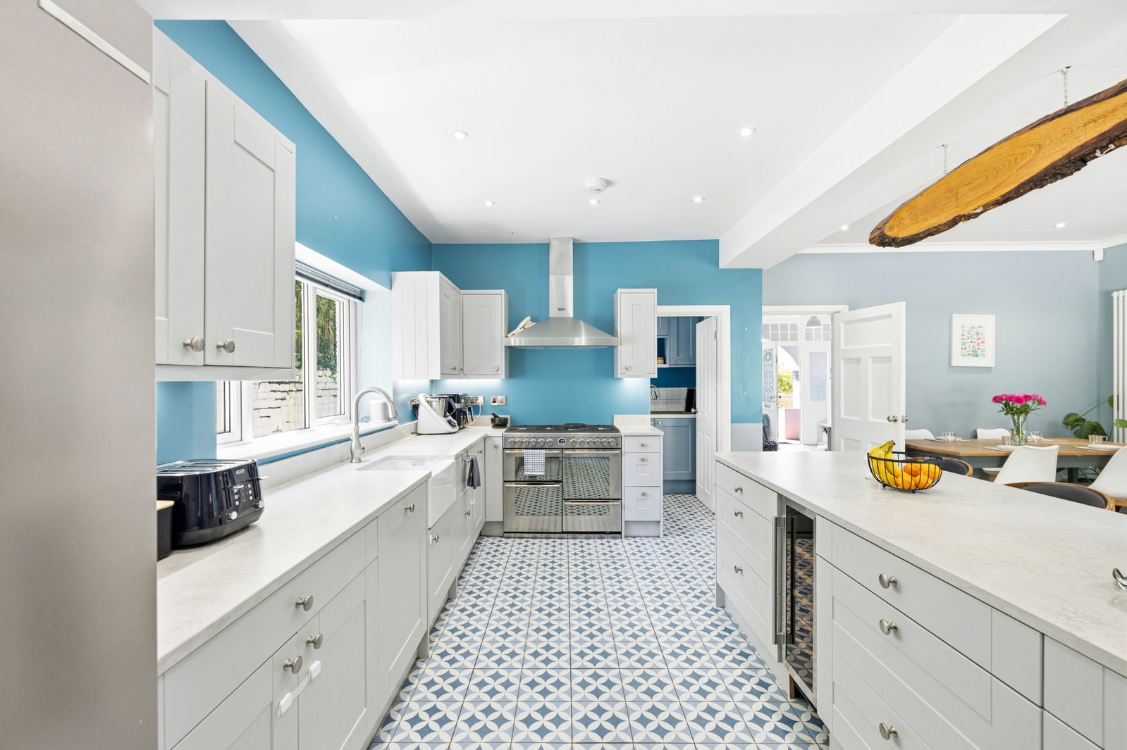 Semi Detached House in Swansea
