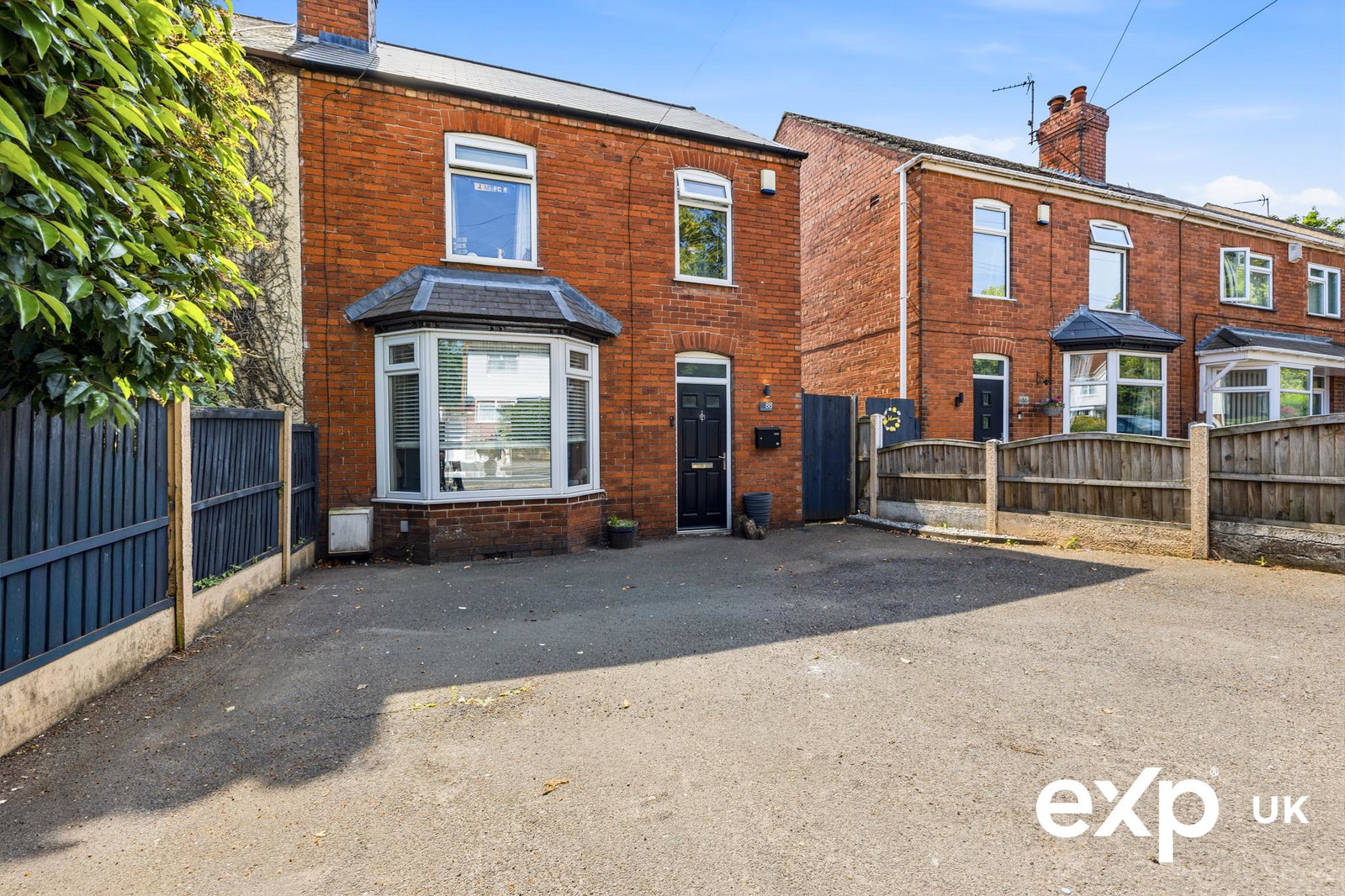 Semi Detached House in Mansfield