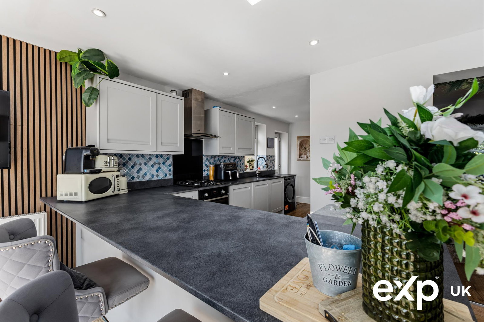 Semi Detached House in Mansfield