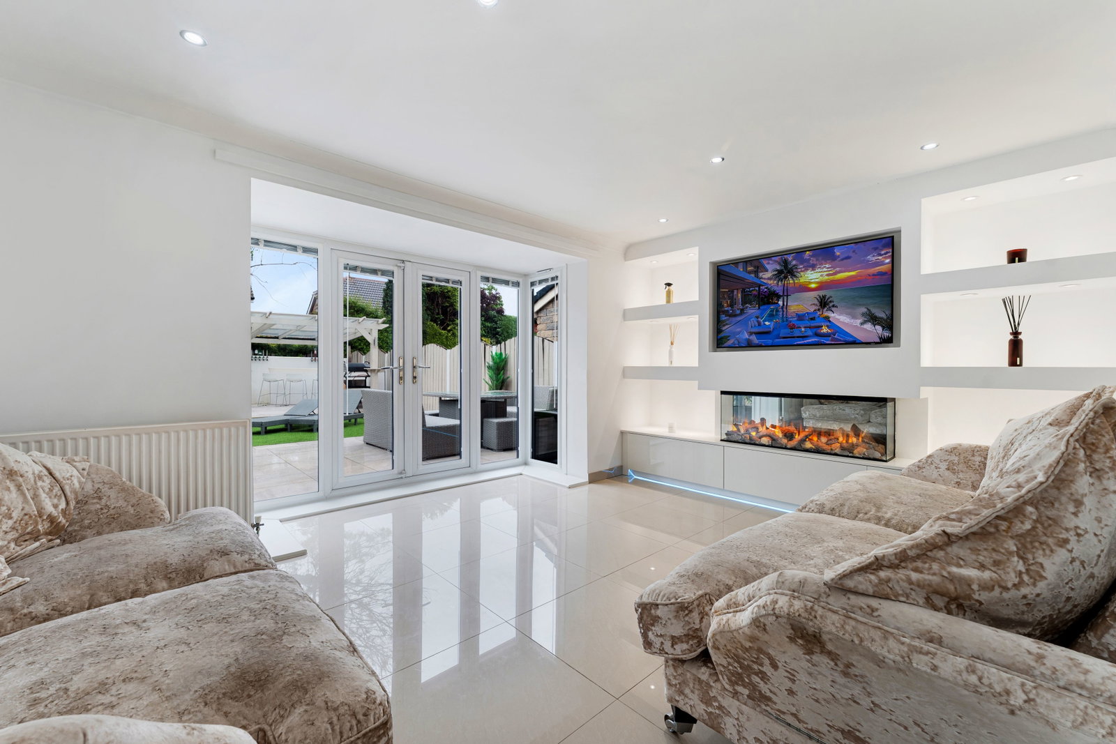 Detached House in Manchester