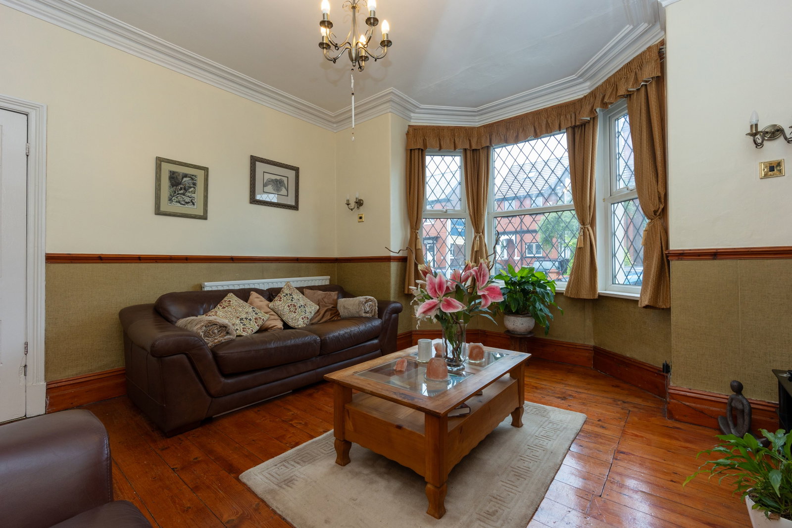 Semi Detached House for sale in Stockport, Davenport Road, Hazel Grove
