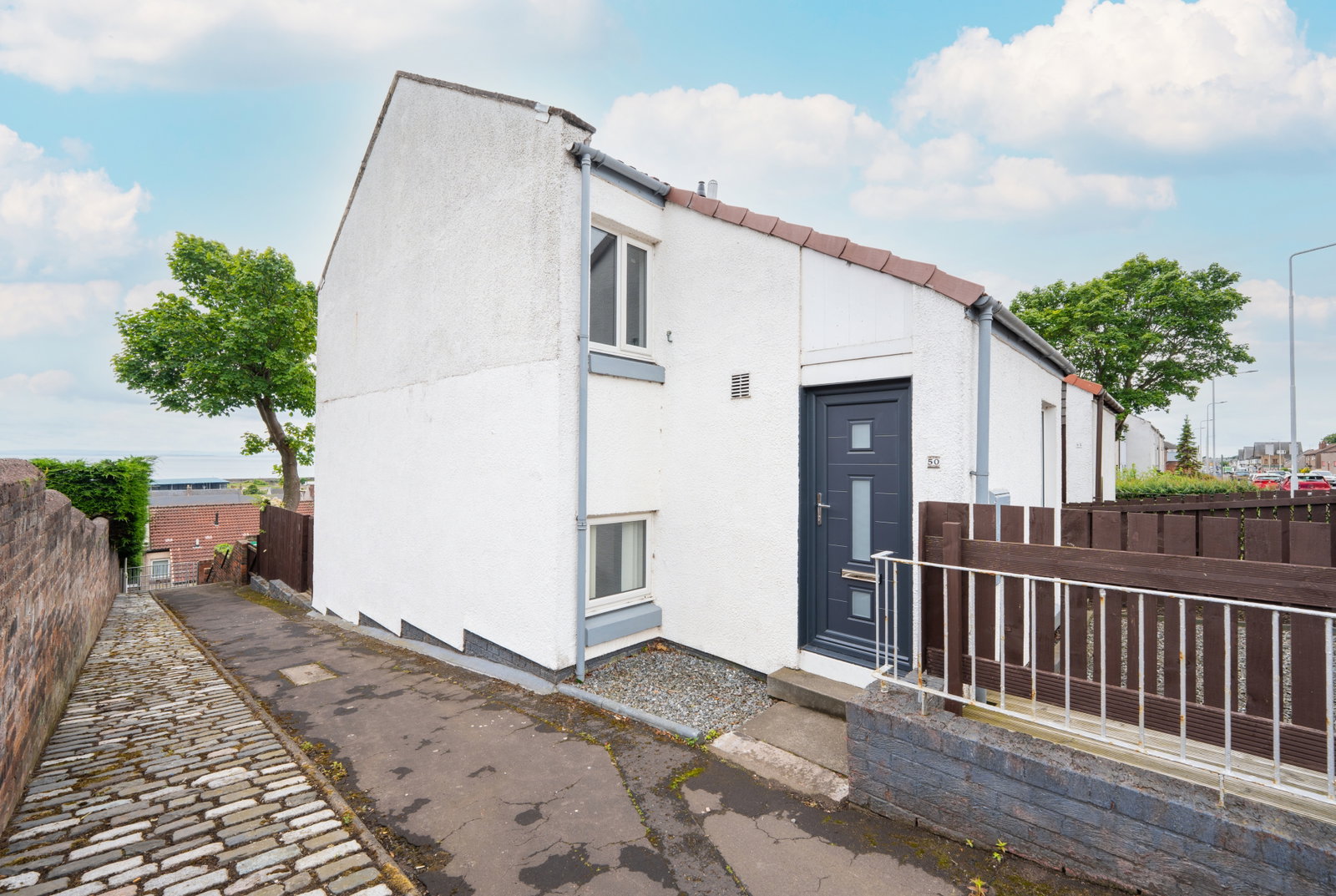 Semi Detached House in Leven