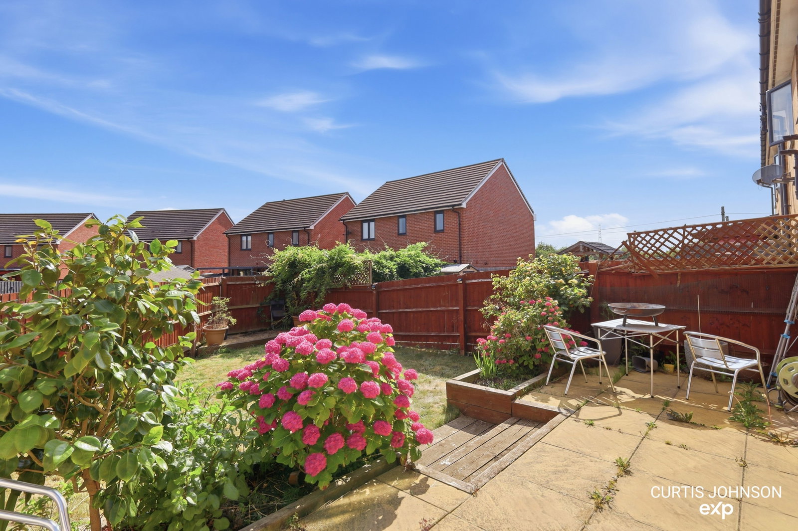 Semi Detached House in Tilbury