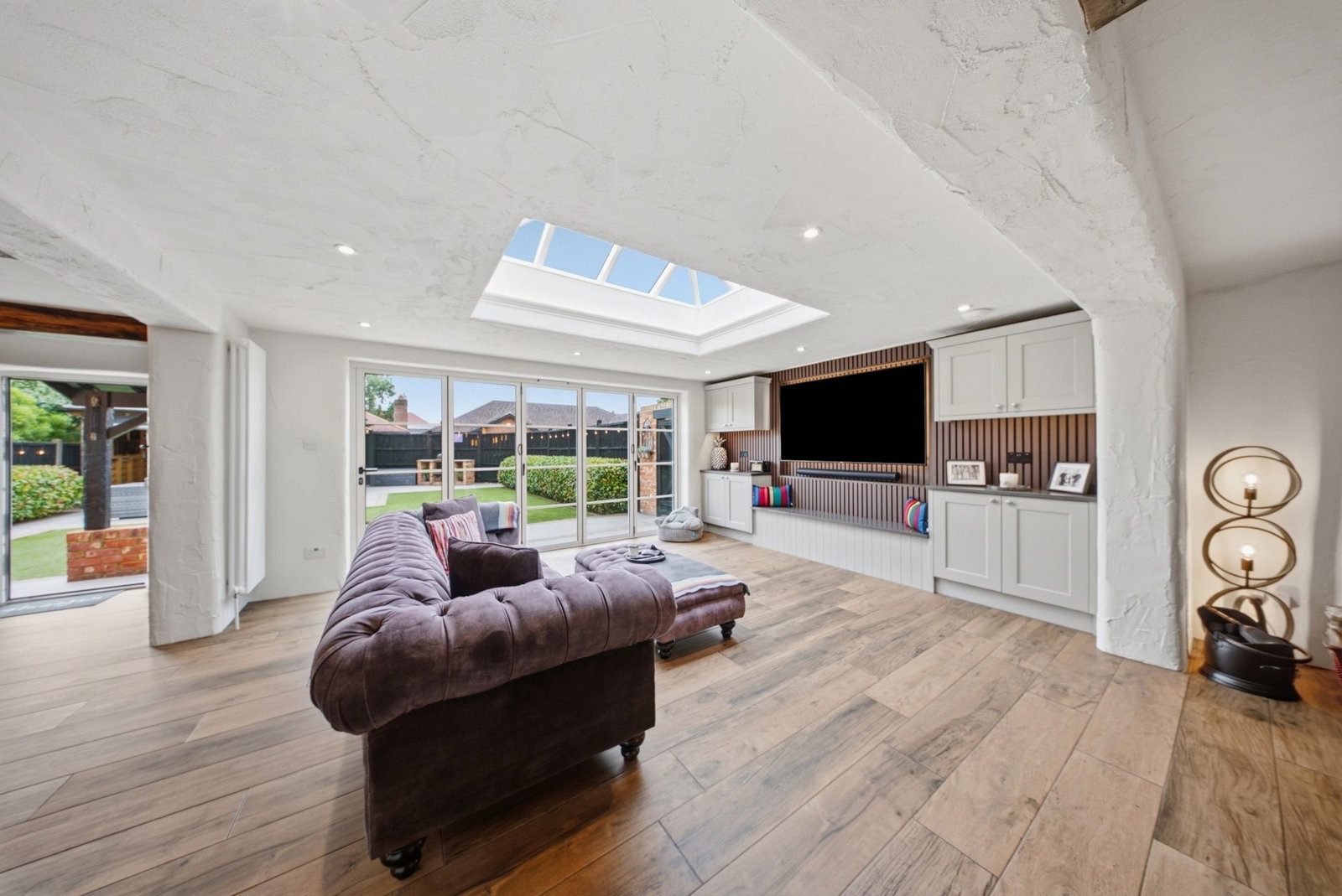 Detached House in Ashford