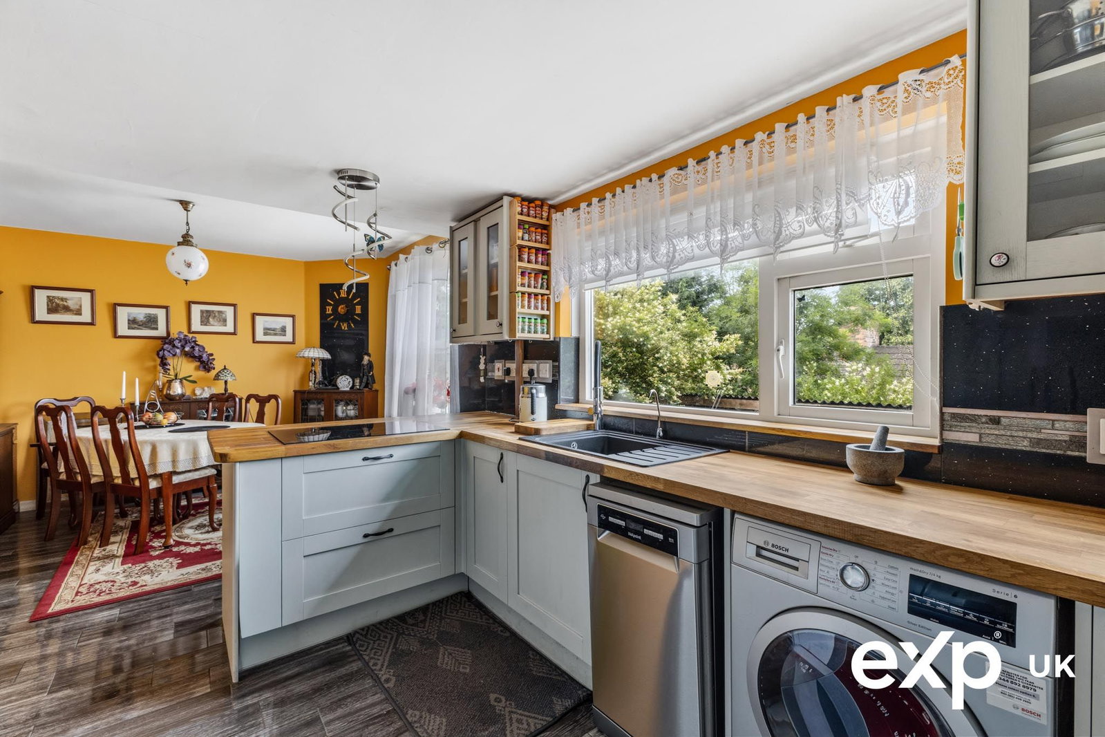 Semi Detached House in Nottingham