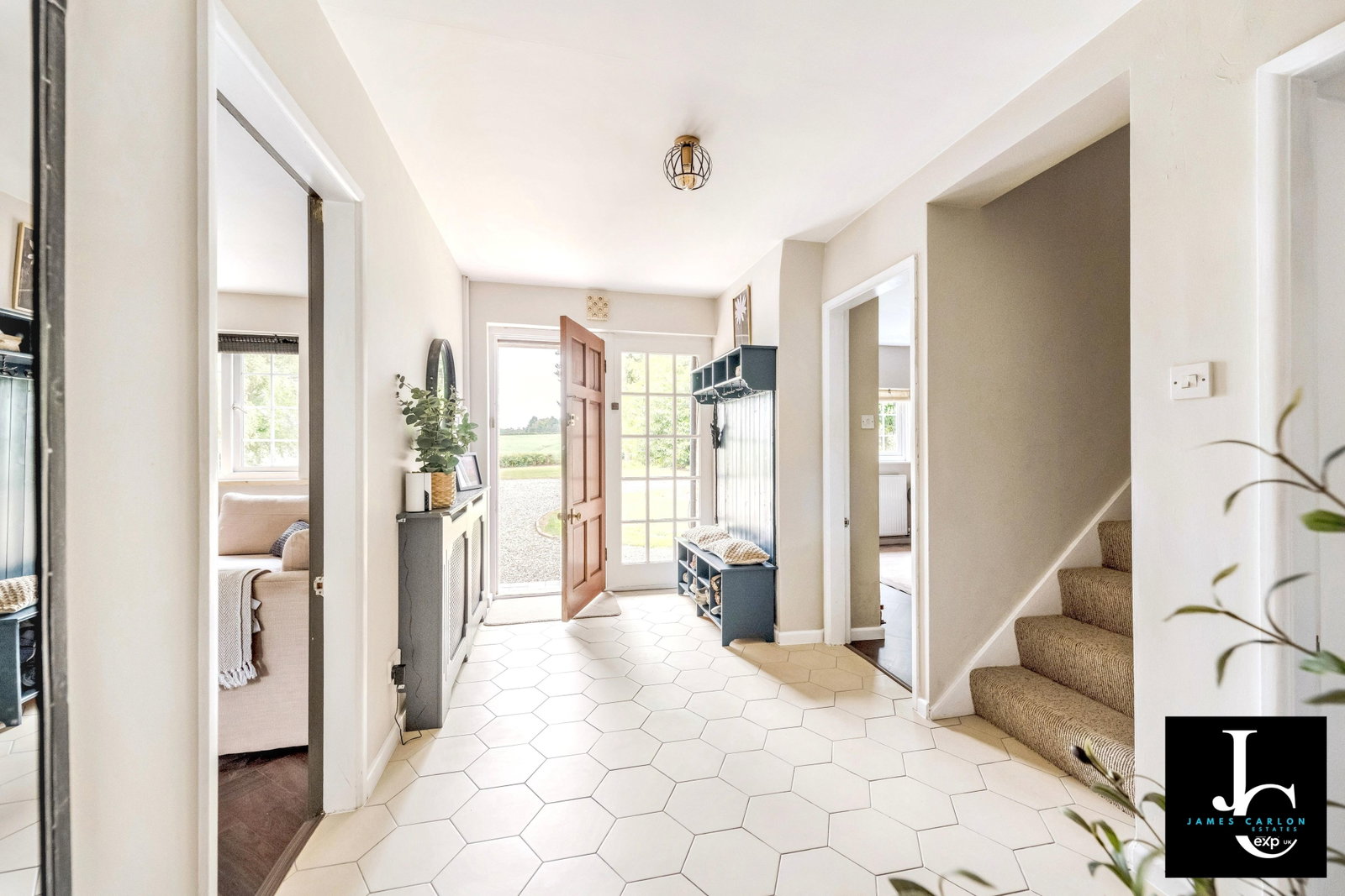 Detached House in Newport