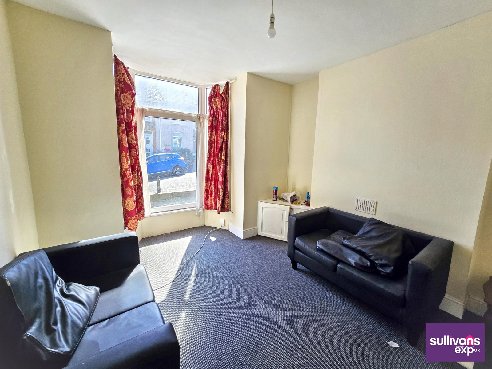 Terraced House in Swansea