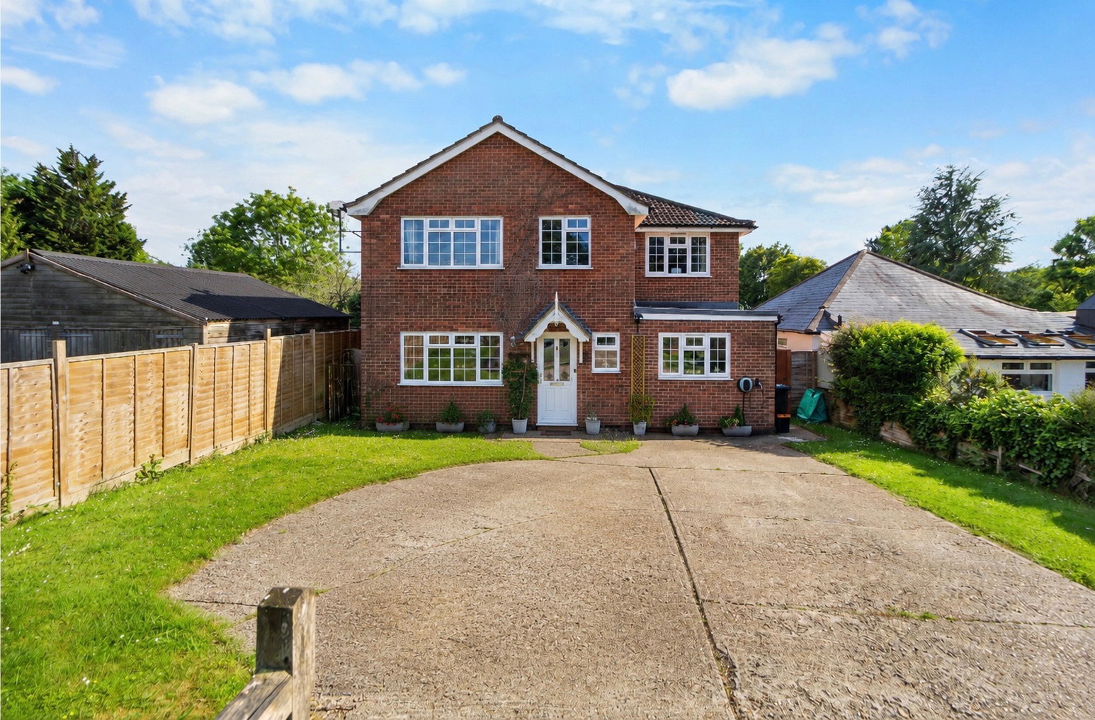 Detached House in Edenbridge