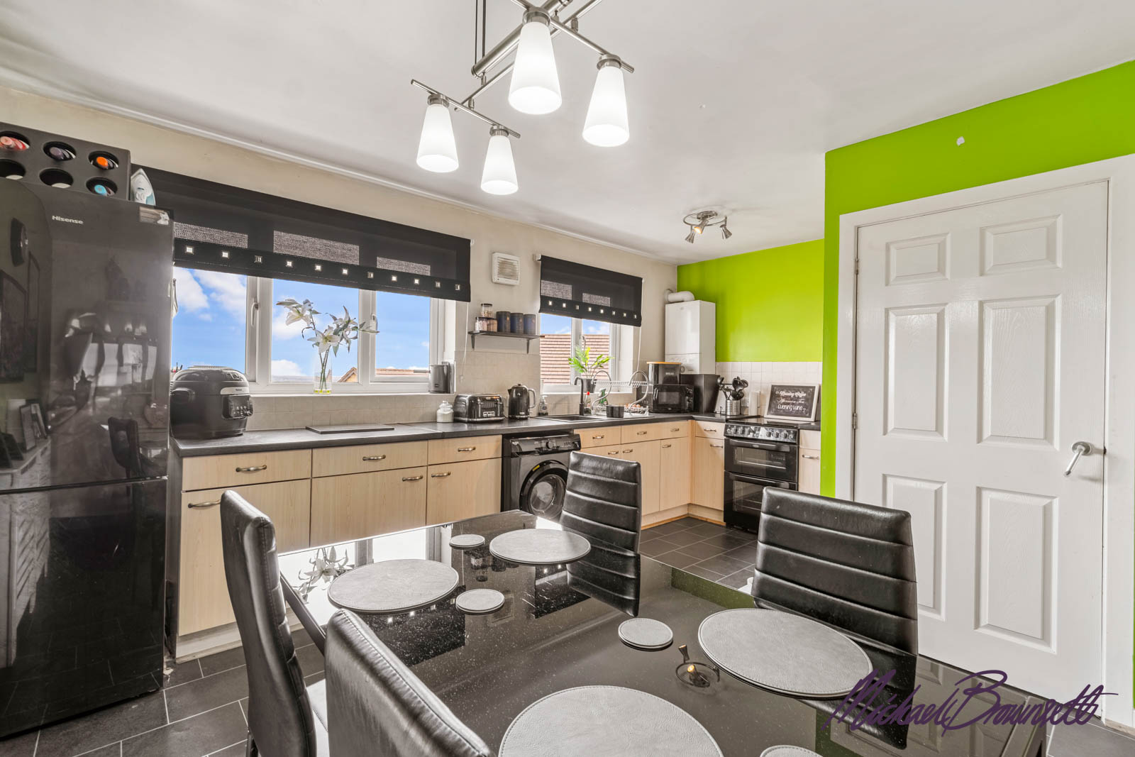 Semi Detached House in Bradford