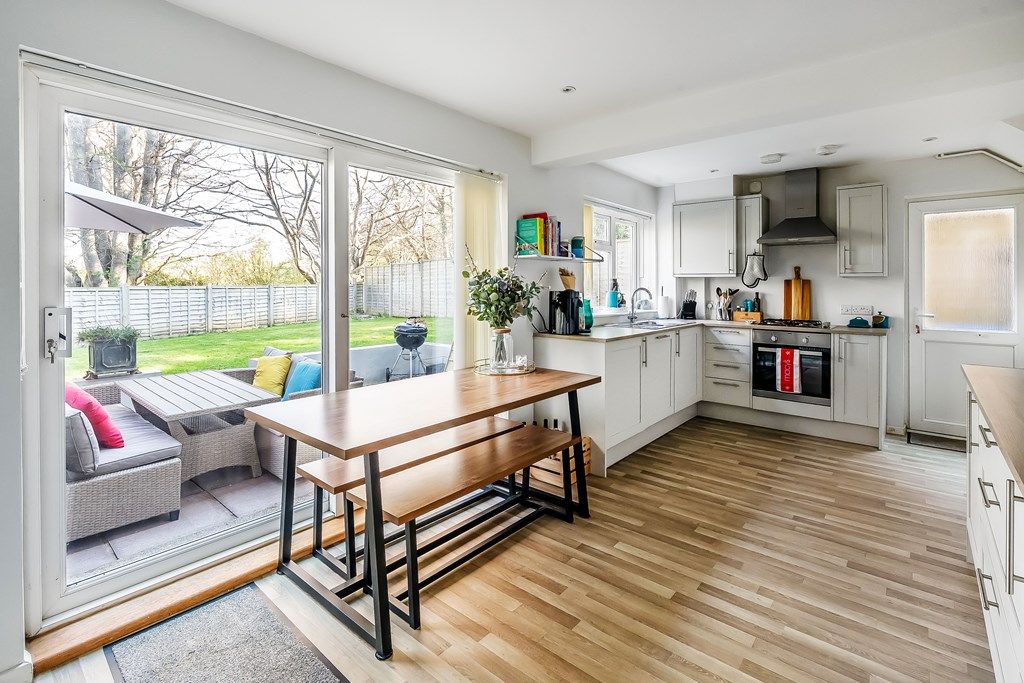 Semi Detached House in Epsom