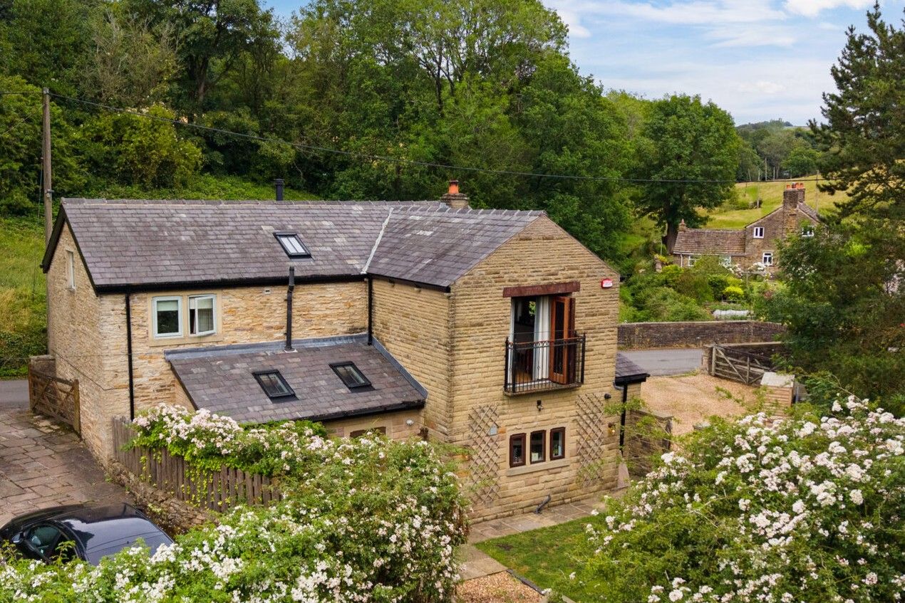 Detached House for sale in Stockport, Holly Barn, Mellor, Stockport, SK6, 1500 m²
