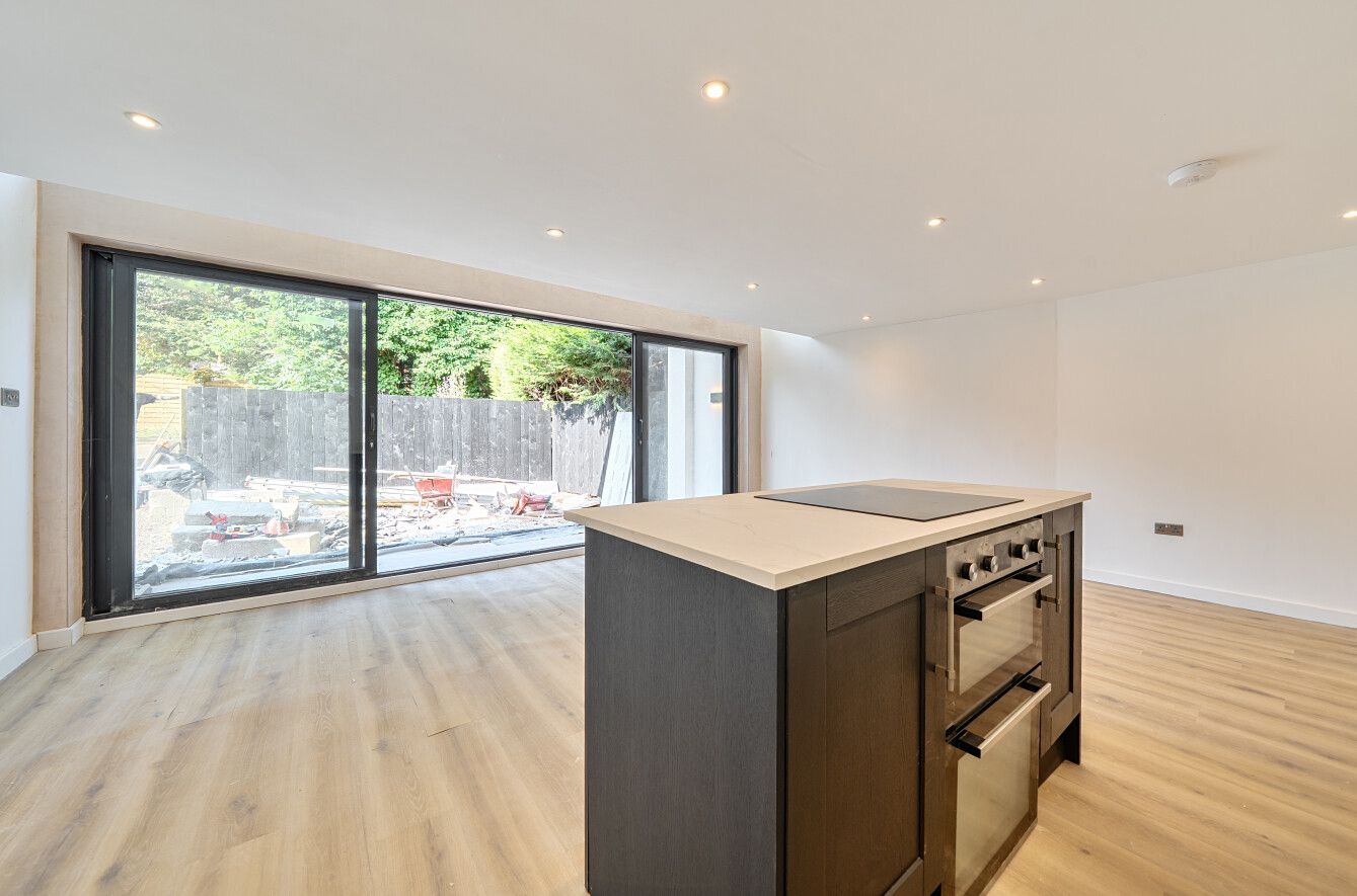 Detached House for sale in Harrogate, Batchelor Gardens, Harrogate, HG1 3EL