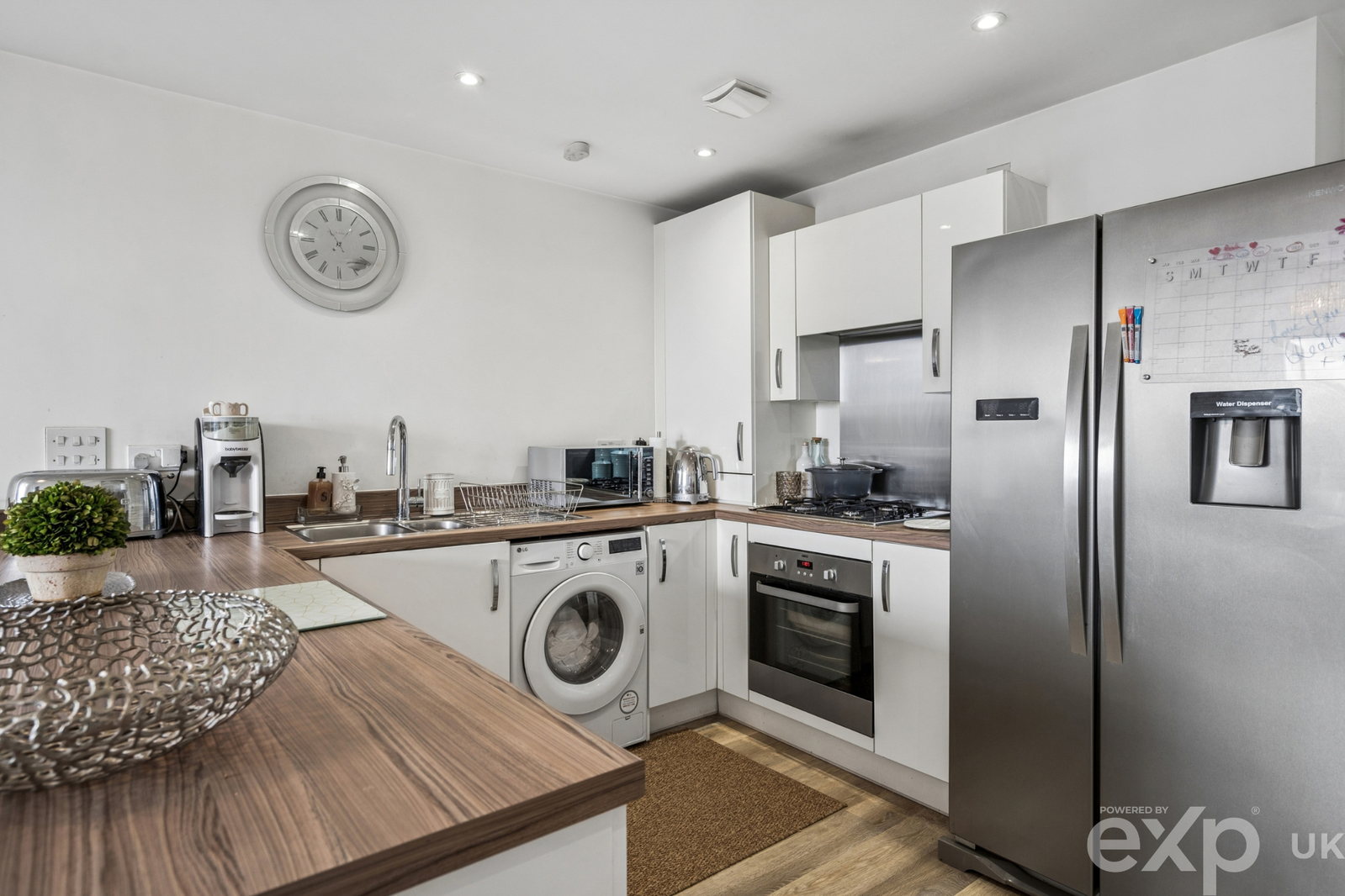 Flat for sale in Borehamwood, Studio Way, Borehamwood, WD6