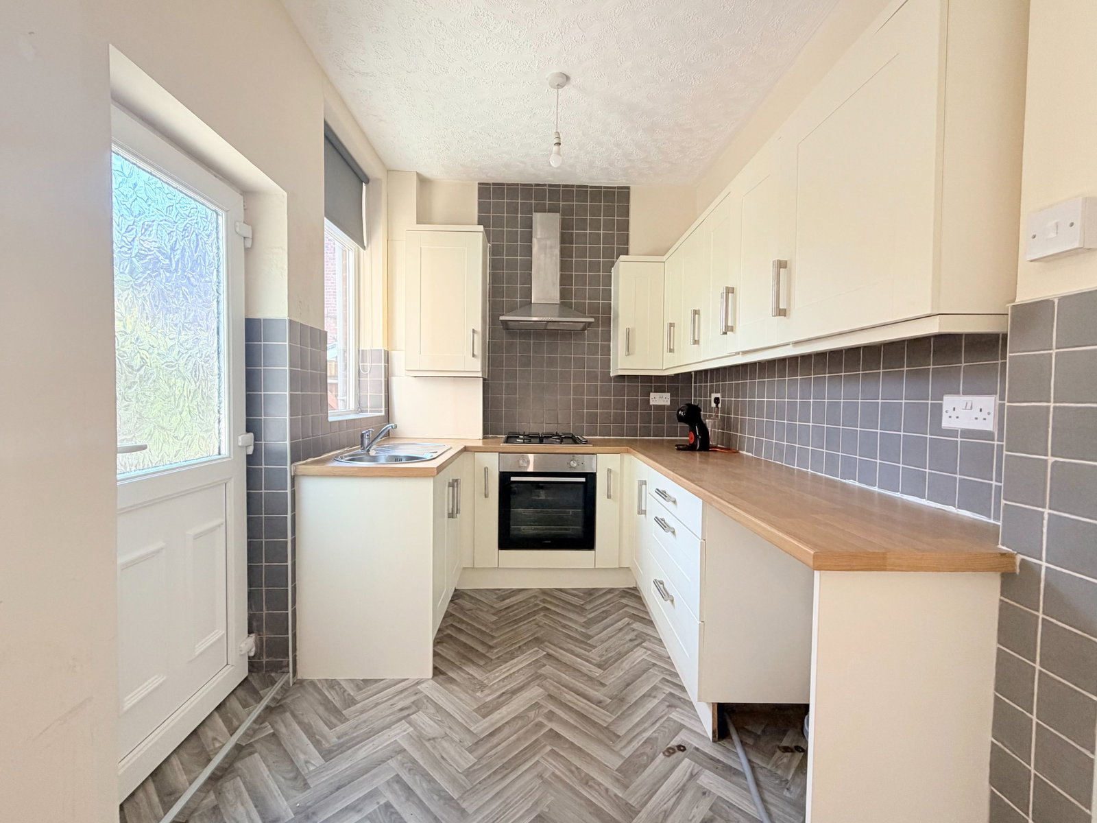 Terraced House in Ashton-under-lyne