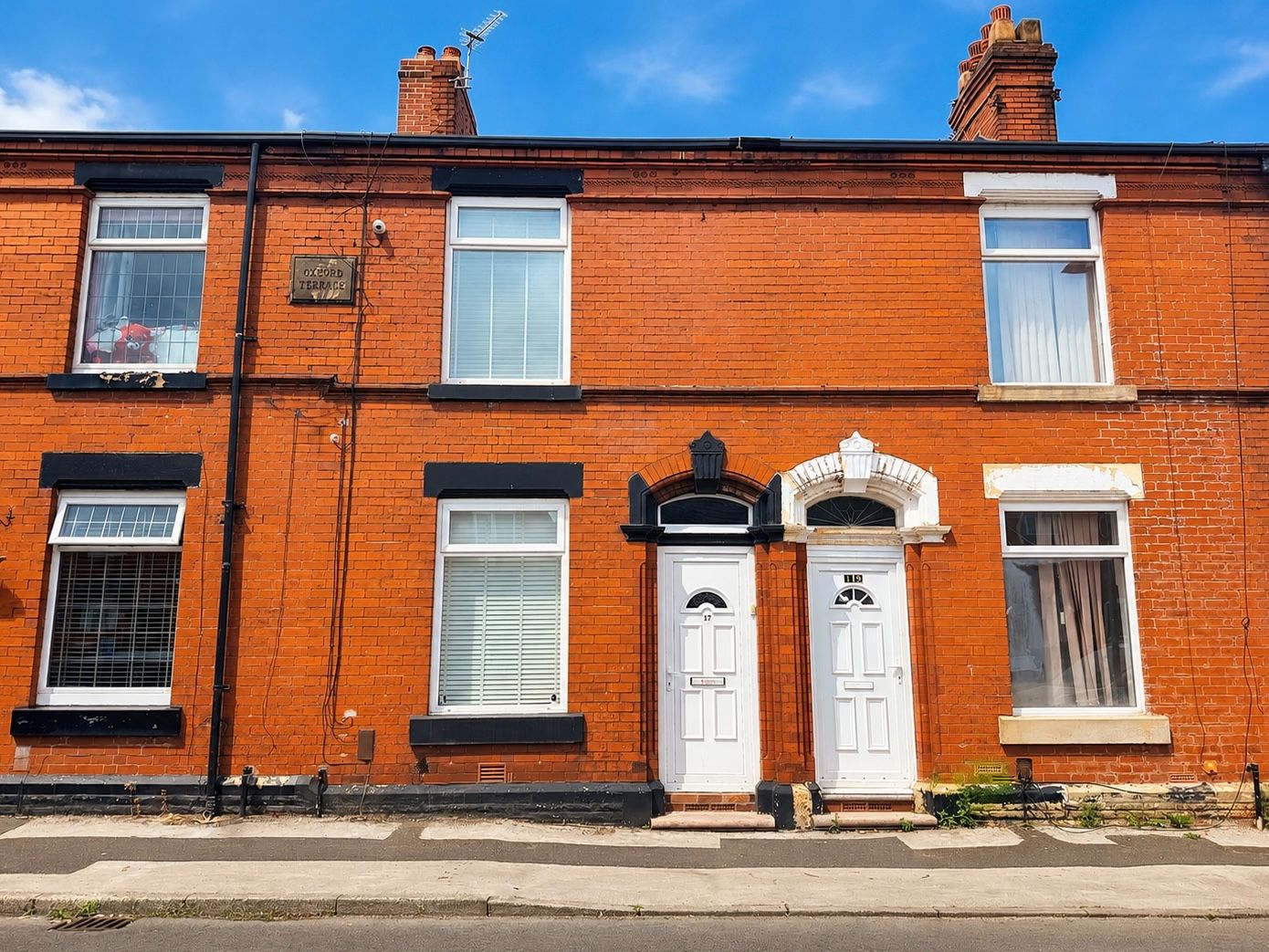 Terraced House in Ashton-under-lyne