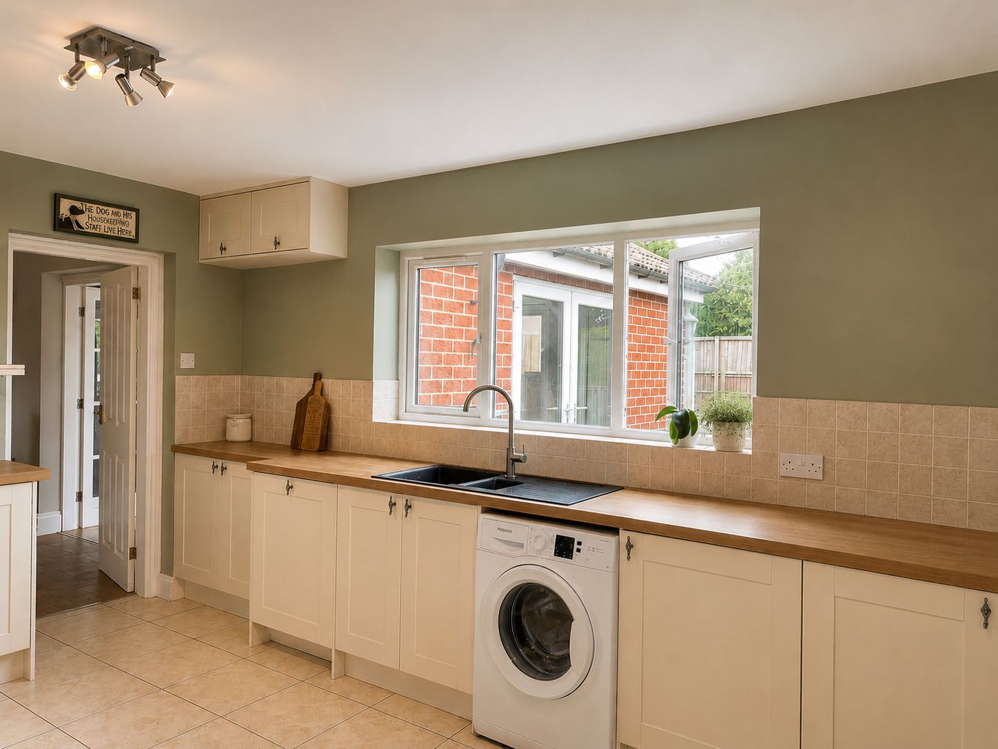 Semi Detached House in York