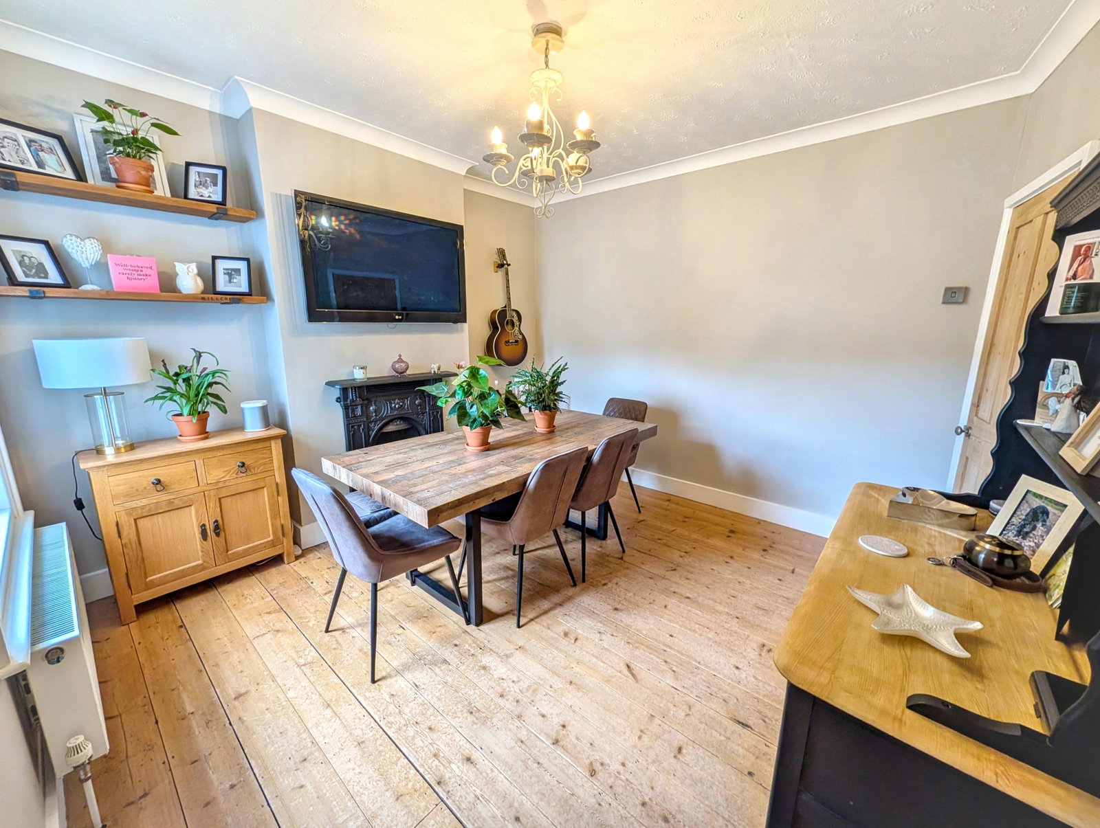 Semi Detached House in Colchester