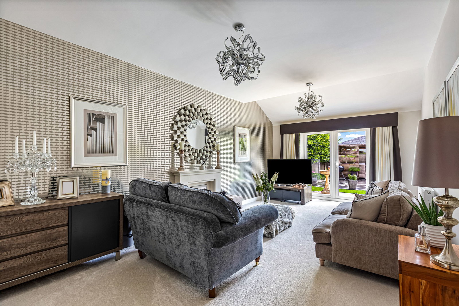Detached House in Loughborough