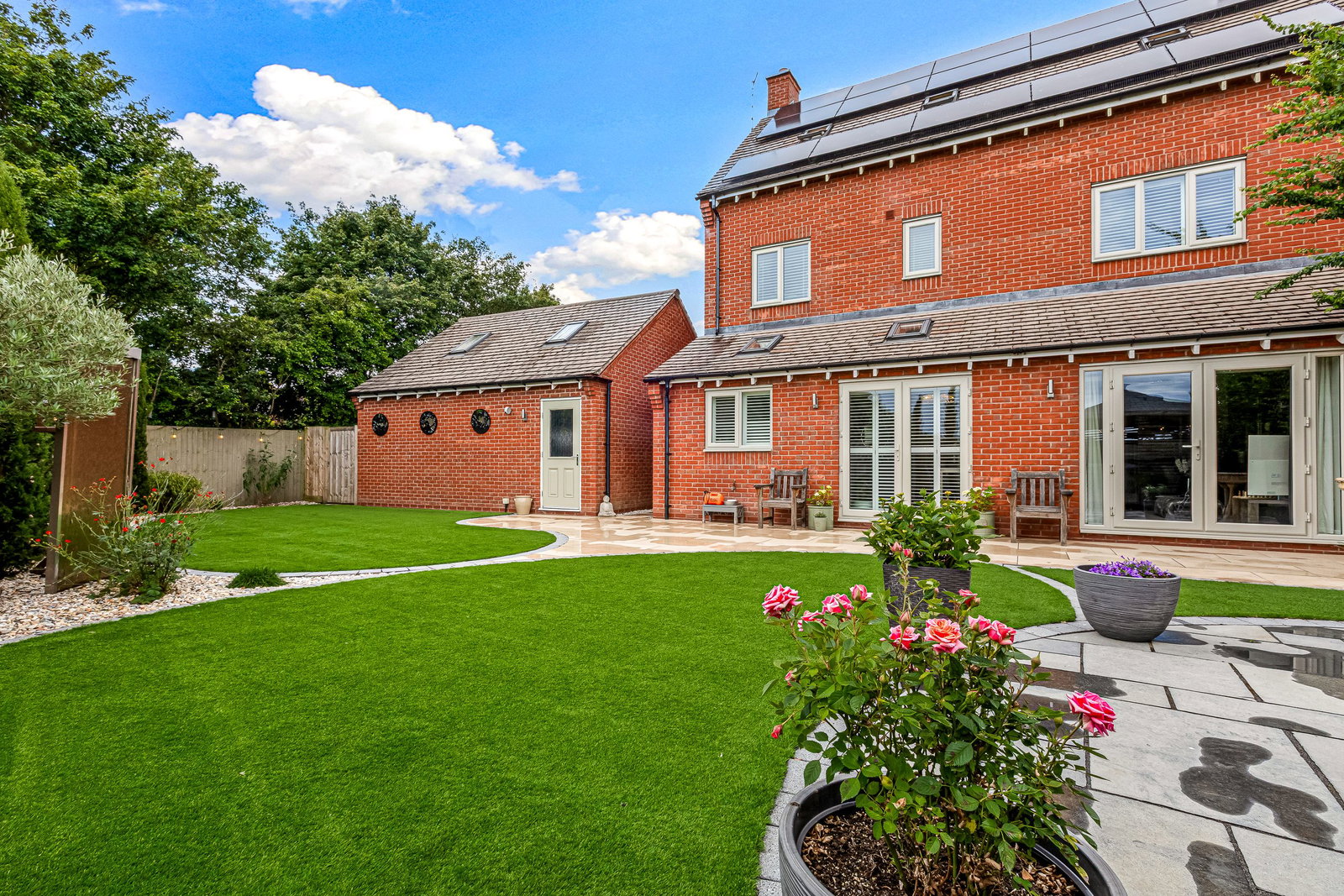 Detached House in Loughborough