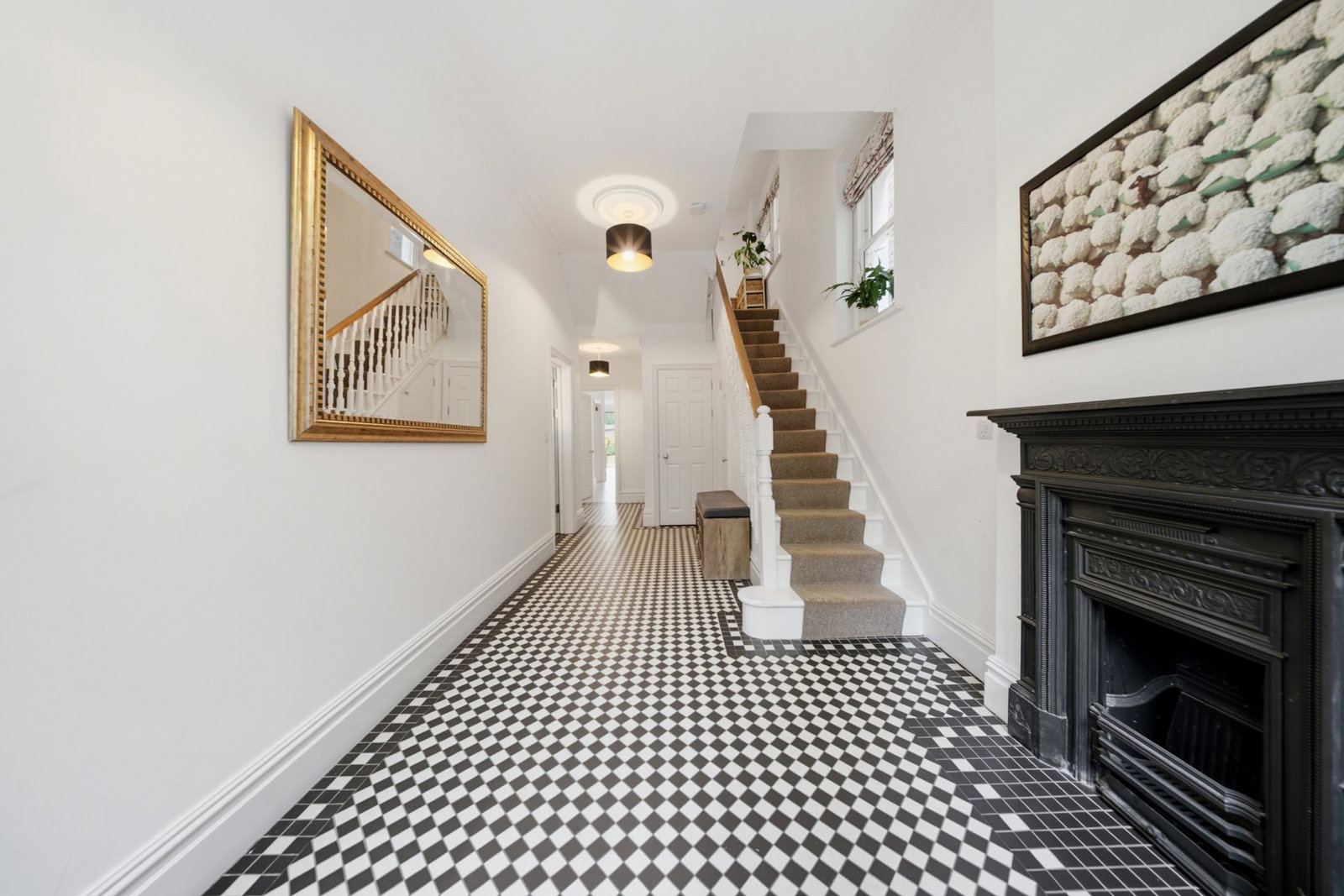Detached House in Twickenham