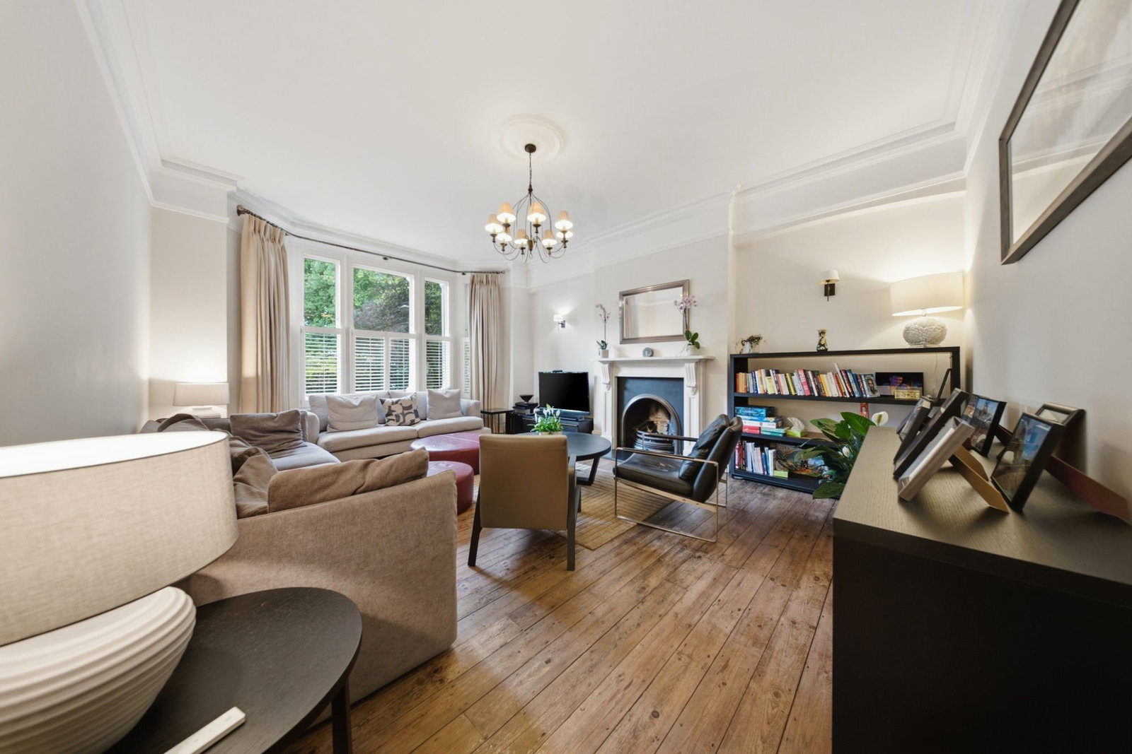 Detached House in Twickenham