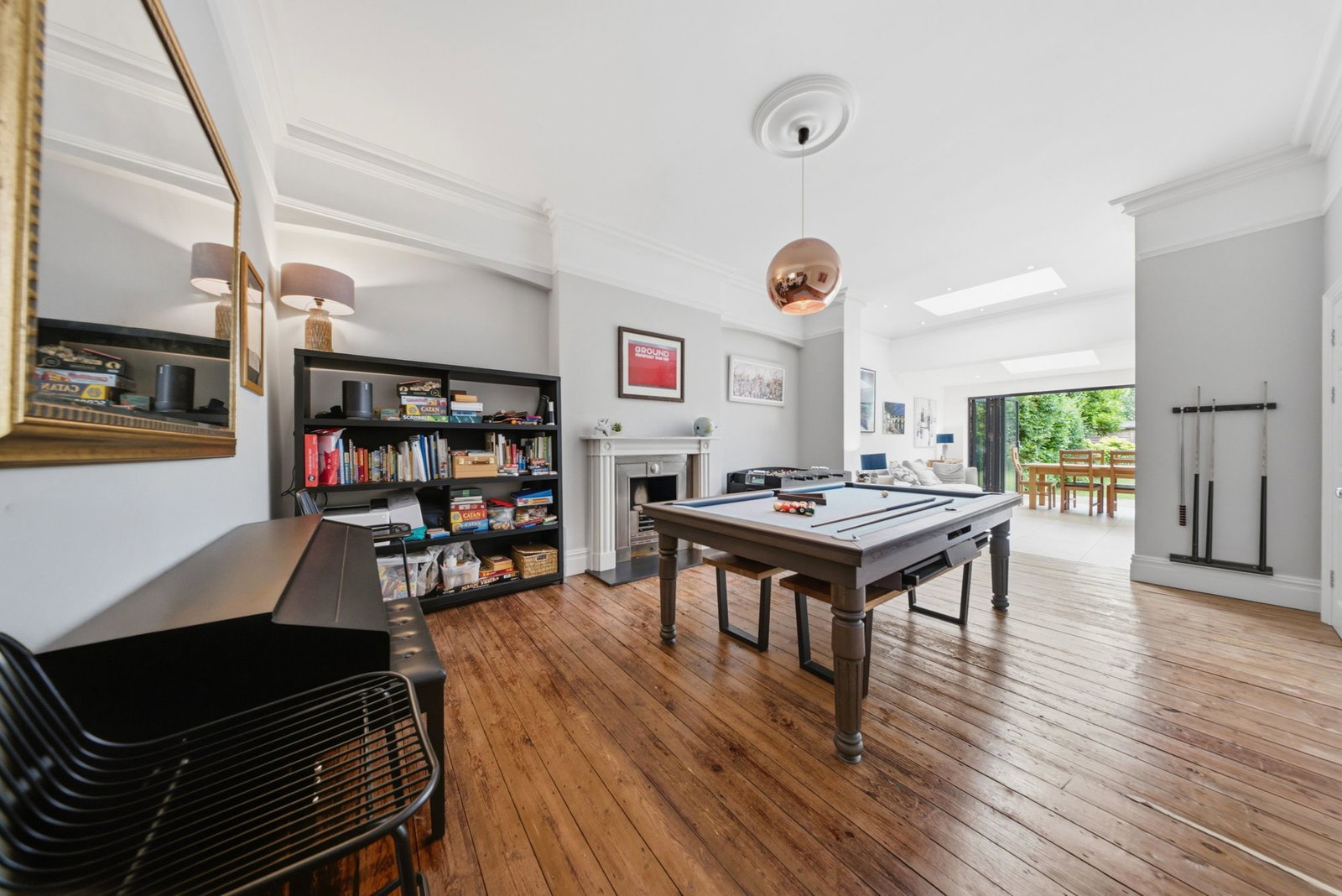 Detached House in Twickenham