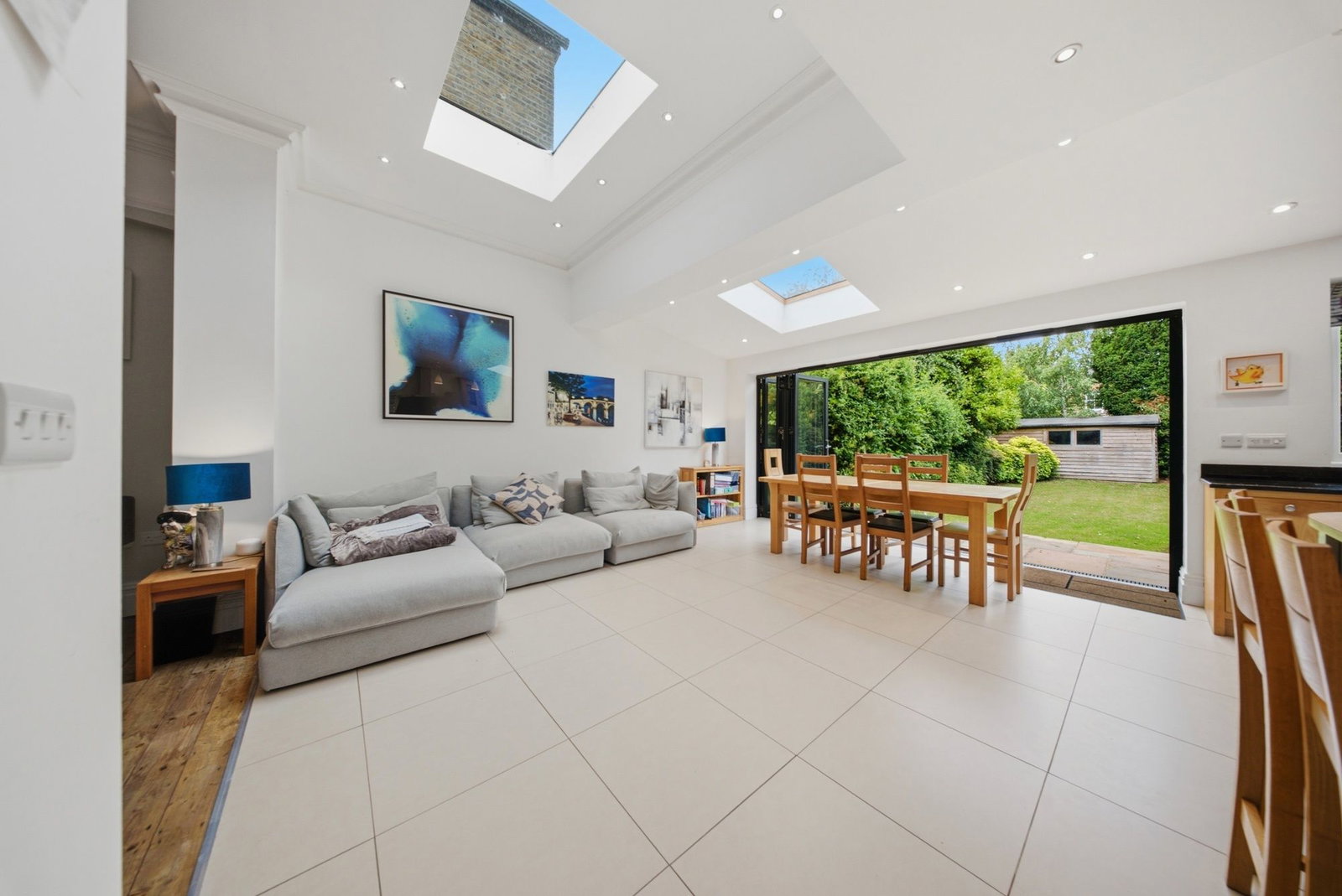 Detached House in Twickenham
