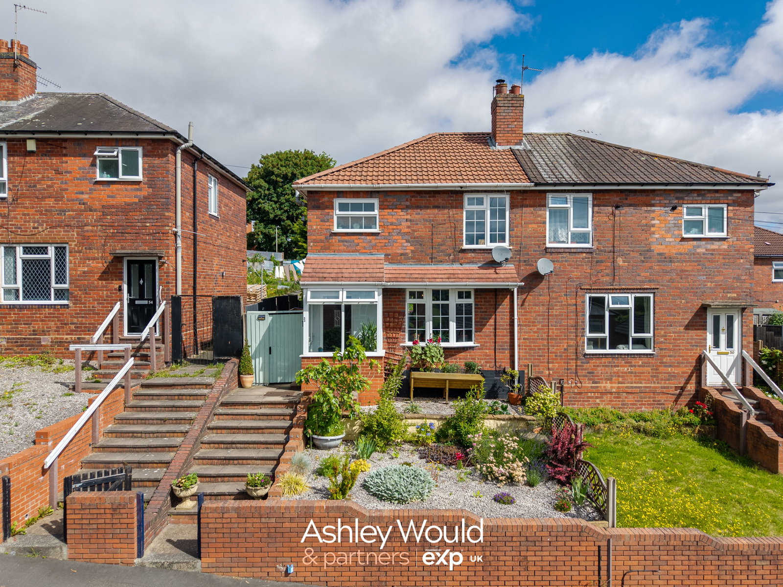 Semi Detached House in Halesowen