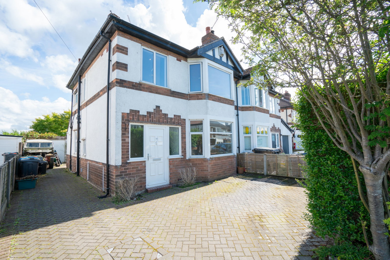 Semi Detached House in Chester