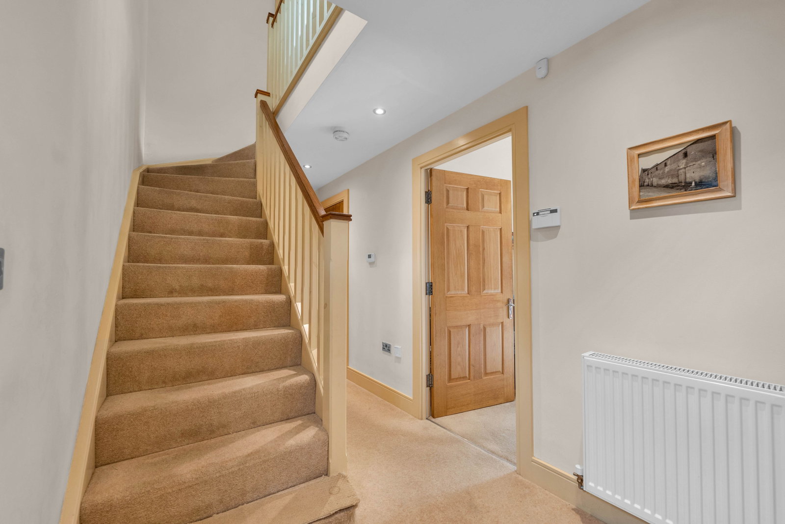 Semi Detached House for sale in Leicester, Auster Crescent, Rearsby