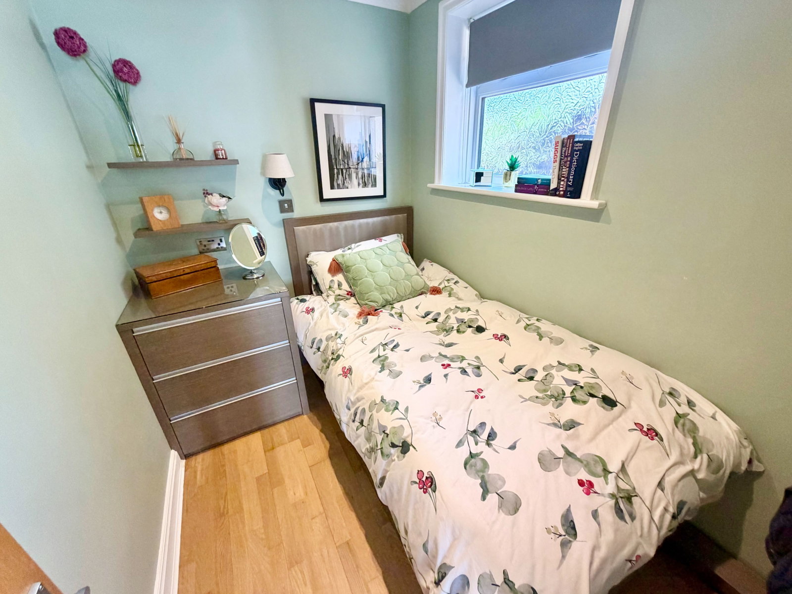Semi Detached House in London