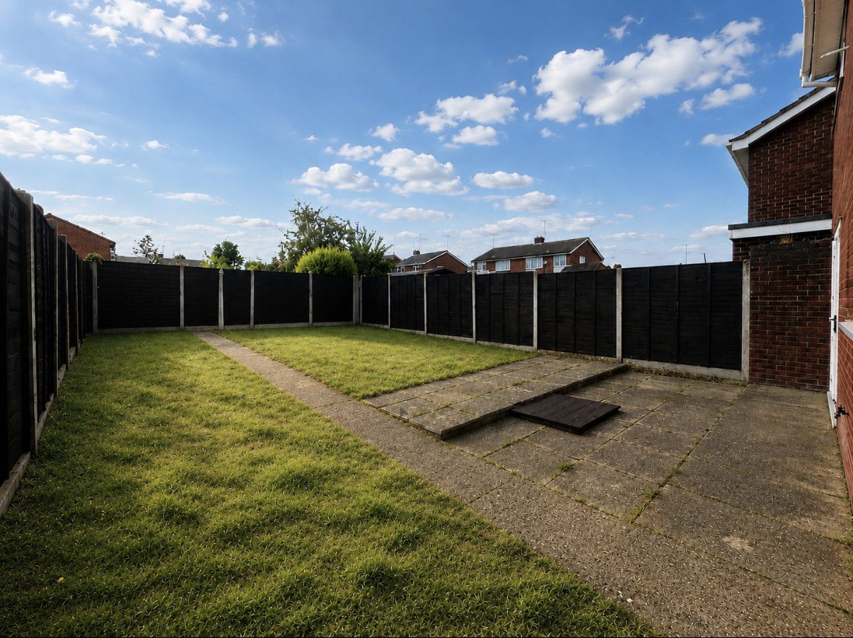 Detached House in Milton Keynes