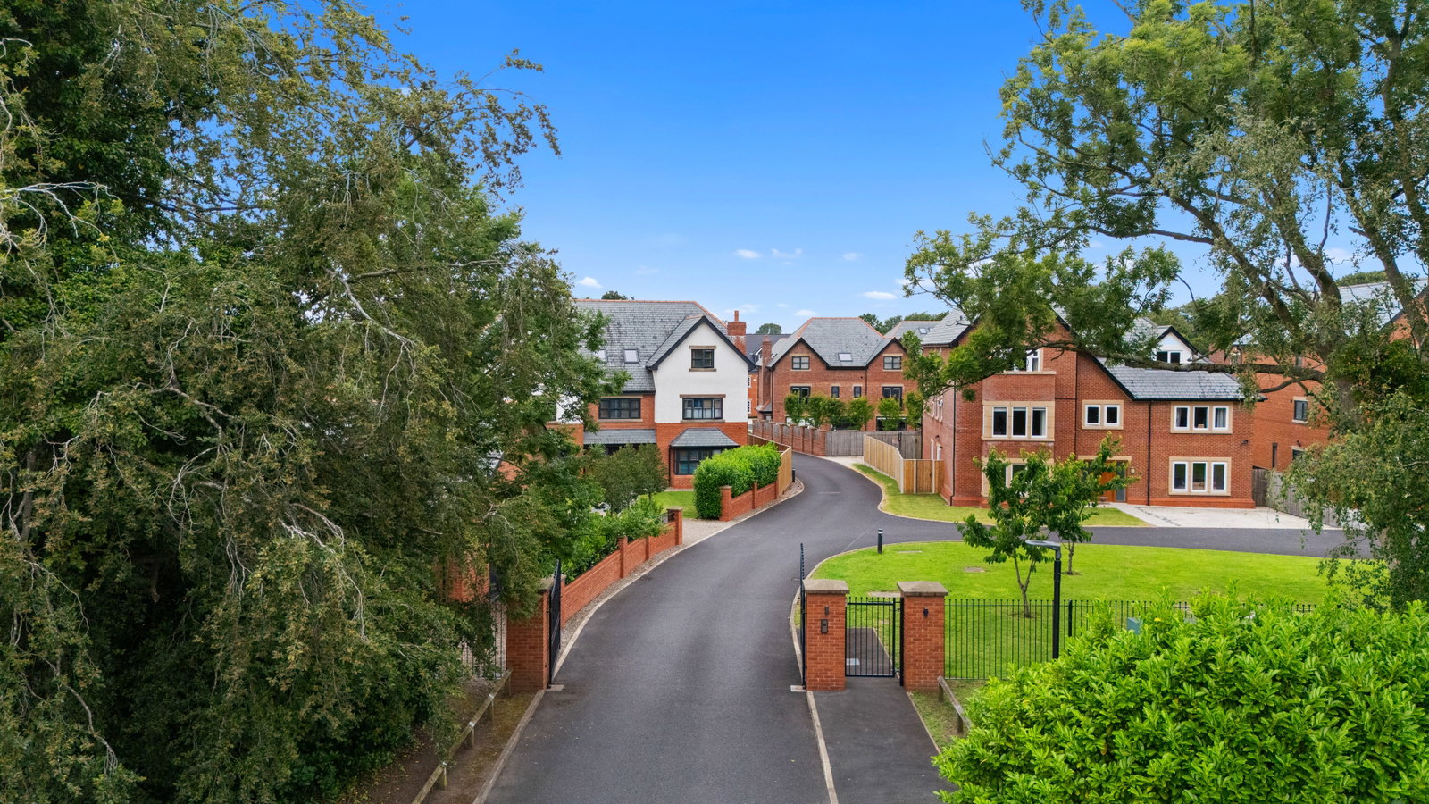 Detached House in Preston