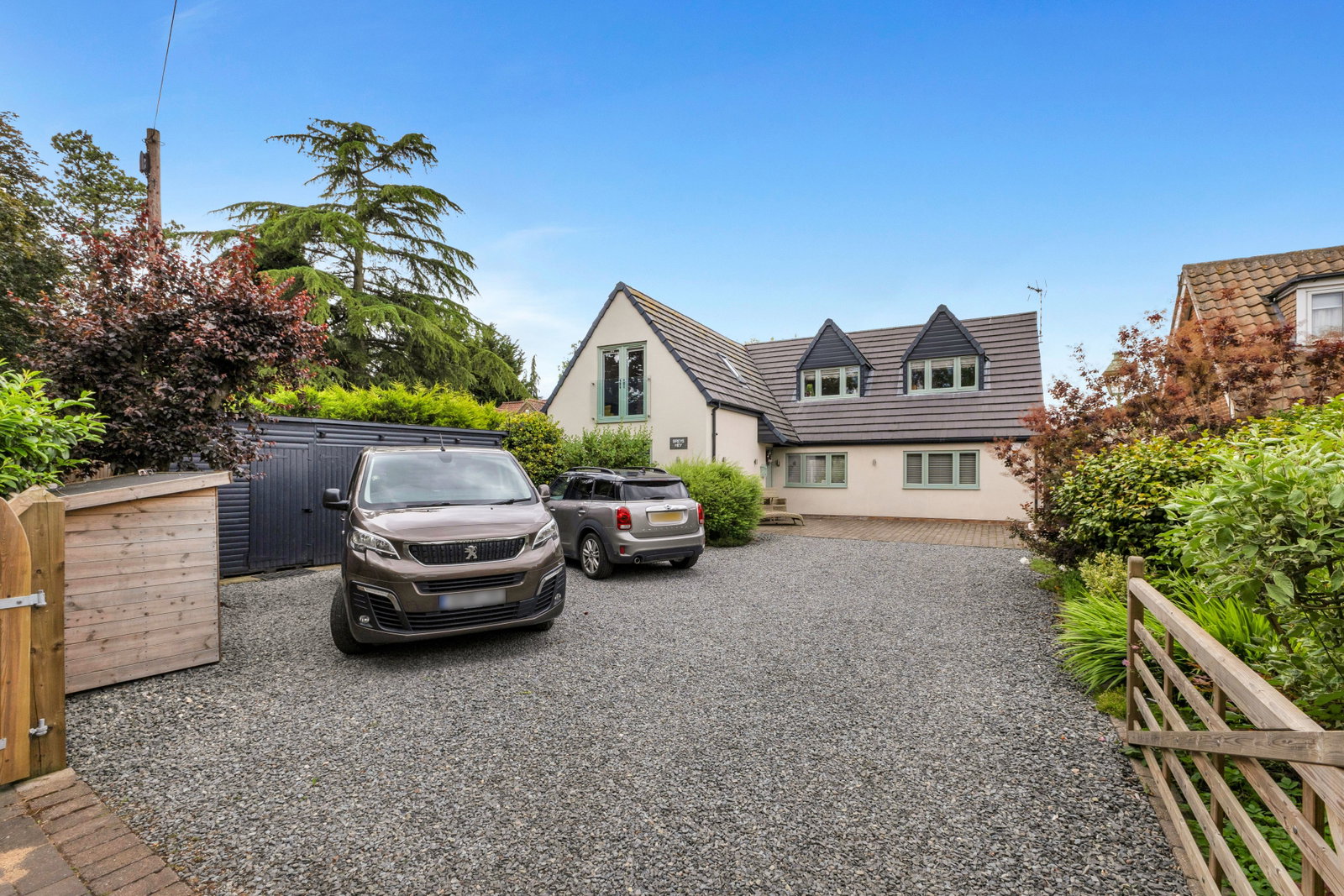 Detached House in Nottingham