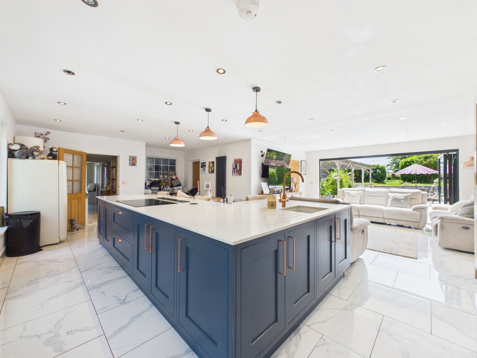 Detached House in Halstead