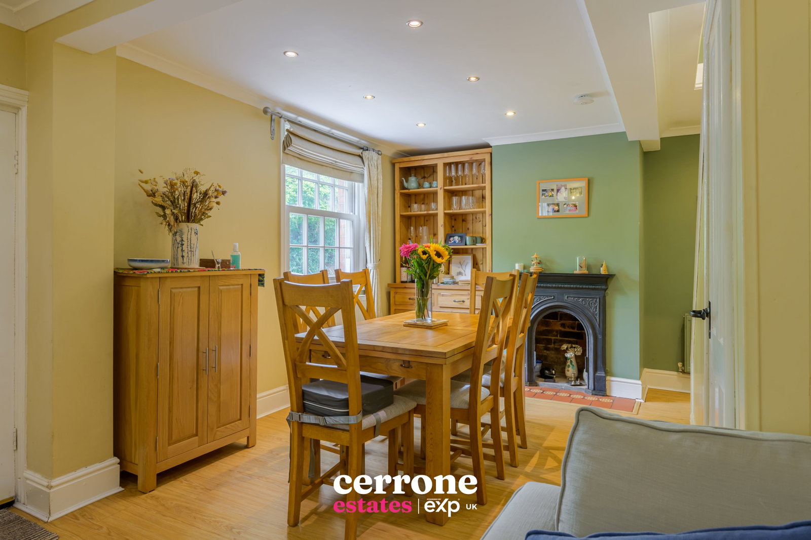Semi Detached House in Bromsgrove