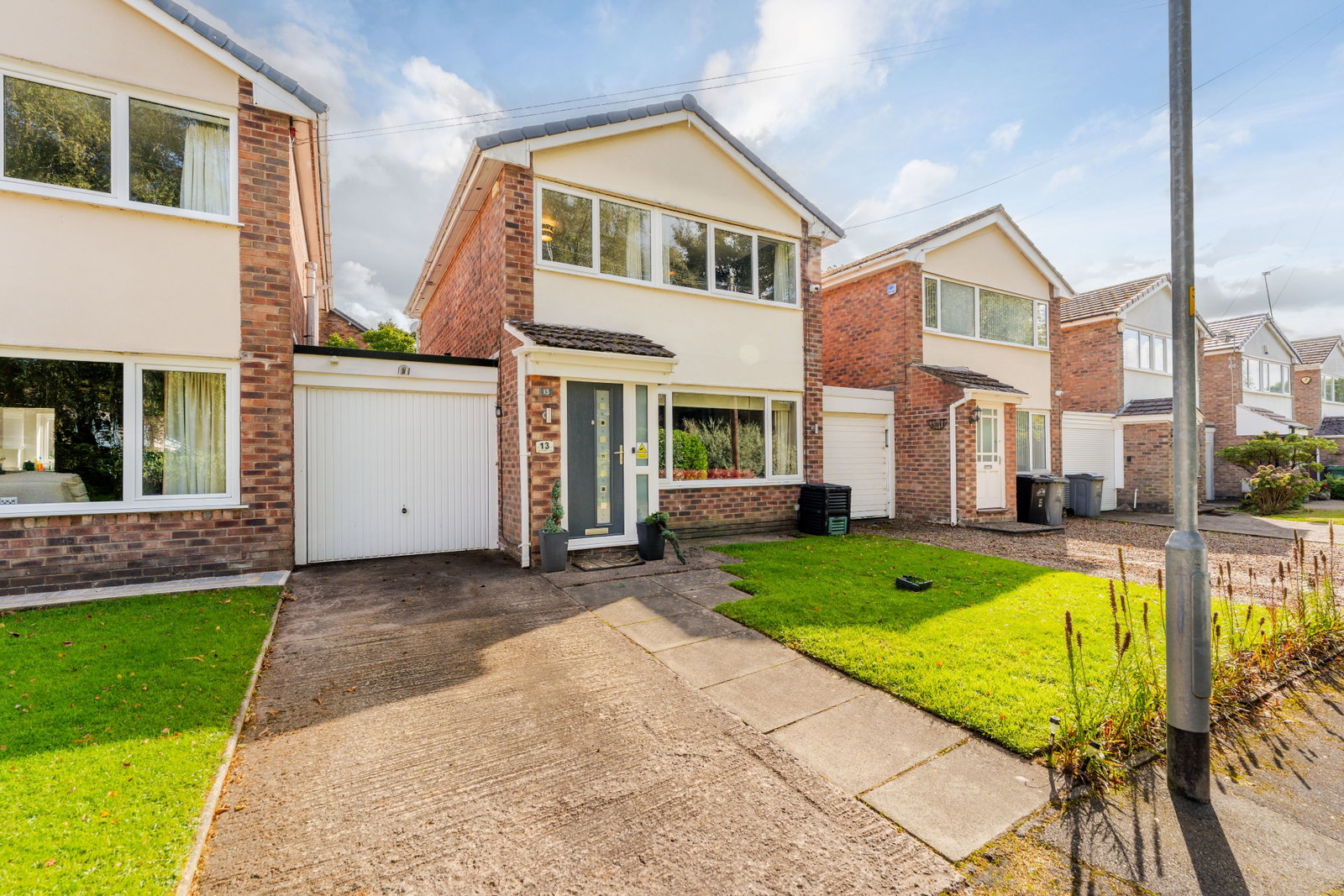 Link Detached House for sale in Macclesfield, Grangelands, Macclesfield, 1012 m²