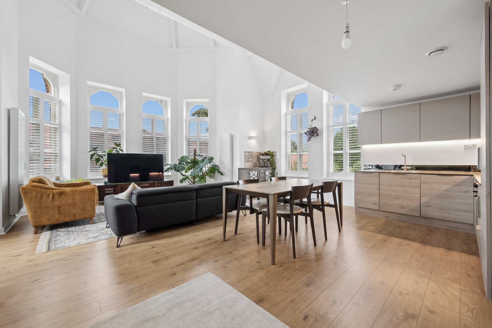Apartment for sale in Cheadle, West Wing, The Old Hospital, Pennington Gardens, Cheadle, SK8 2GN, 1320 m²