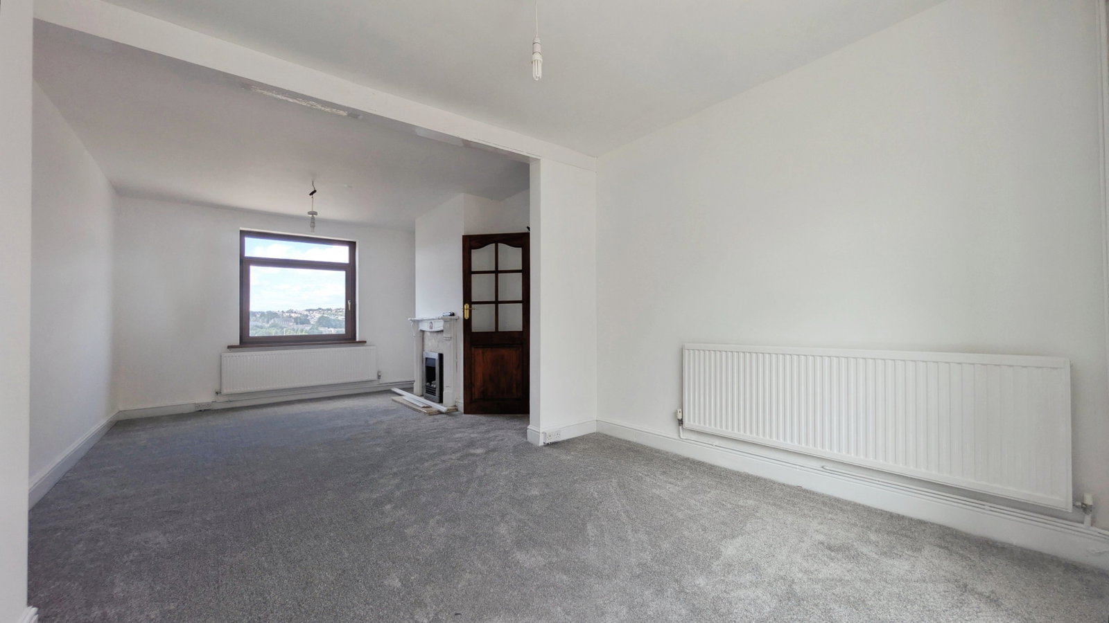 Semi Detached House in Swansea