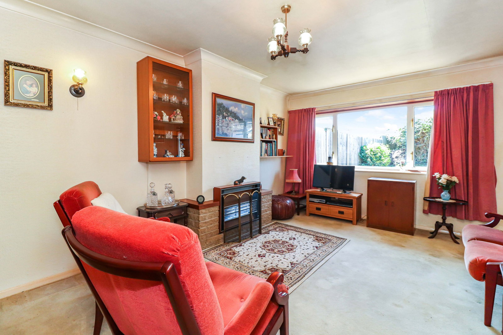 Semi Detached Bungalow in Chesham