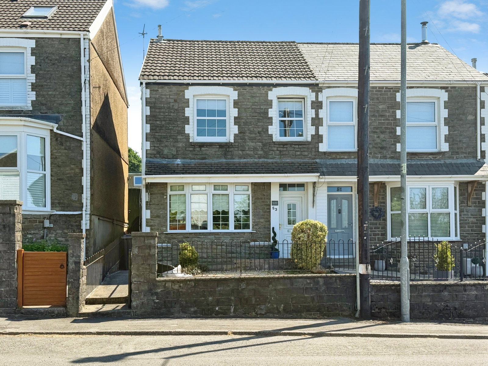 Semi Detached House in Neath