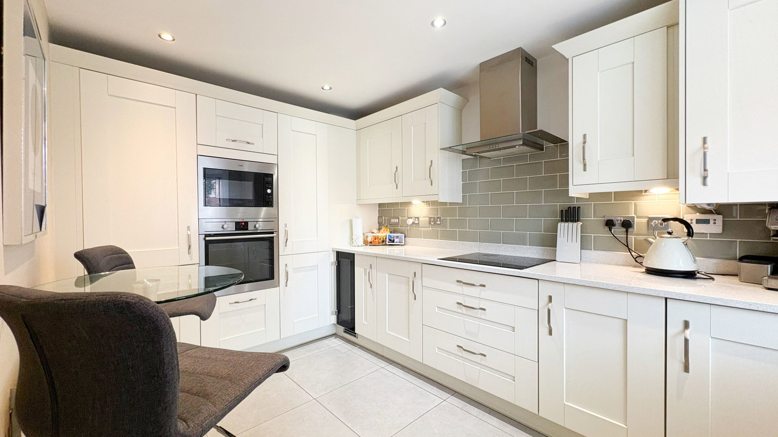 Semi Detached House in Bristol