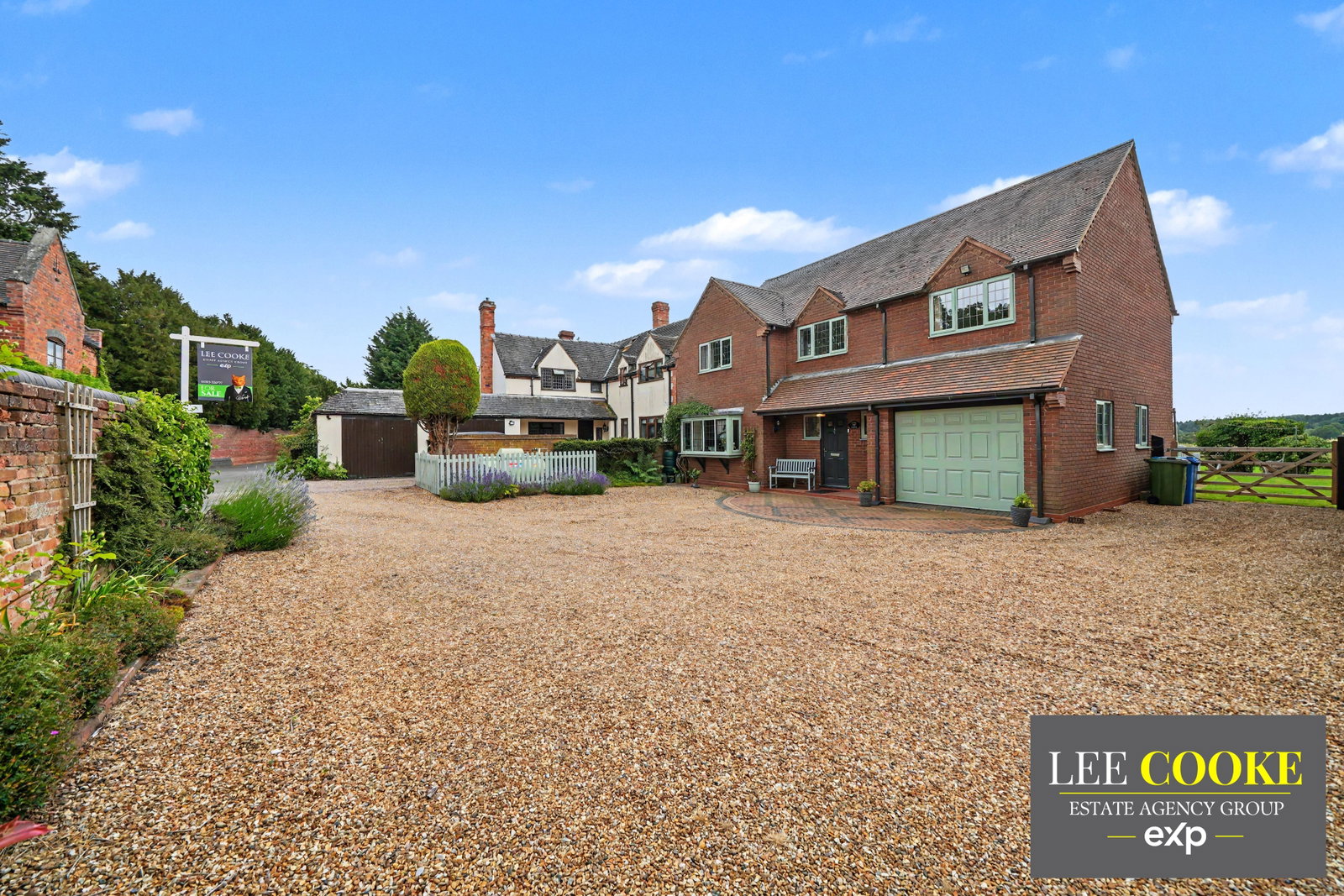 Detached House in Stafford