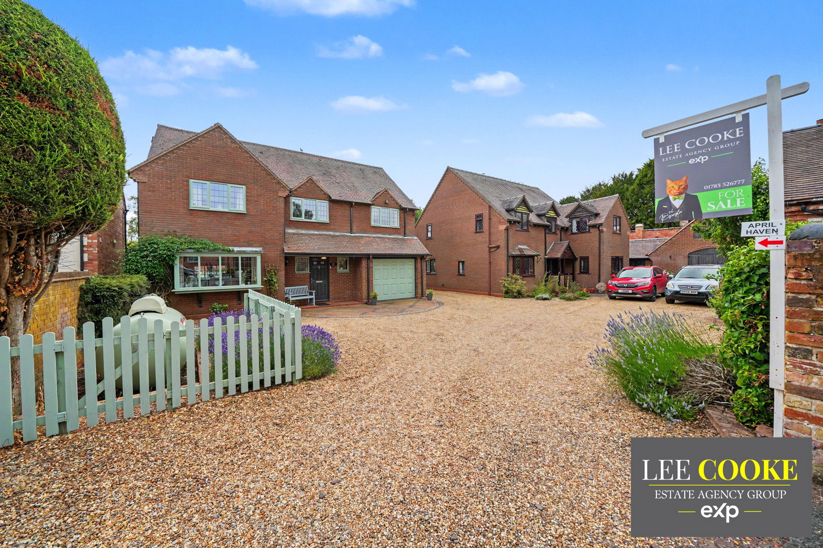 Detached House in Stafford