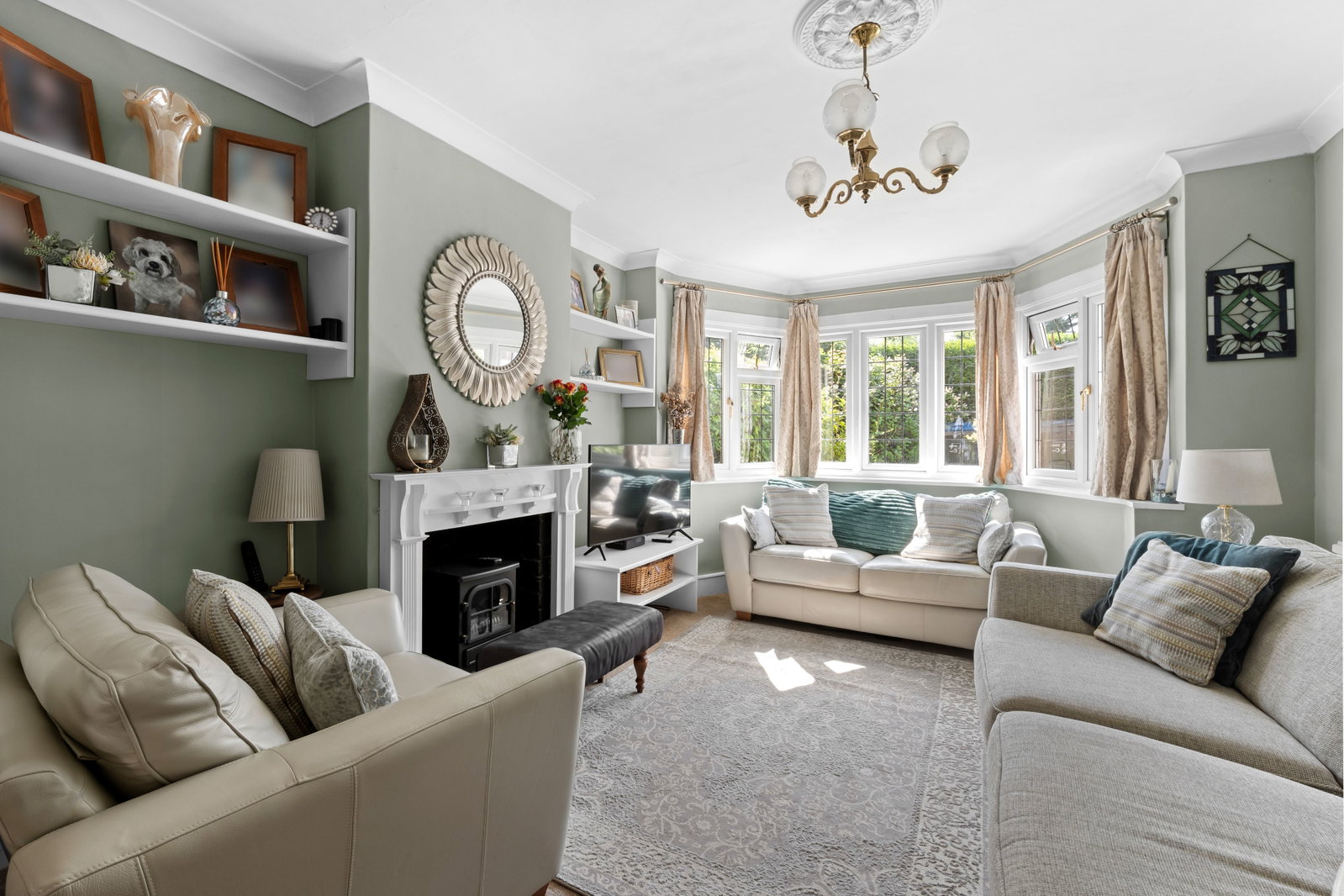 Semi Detached House in South Croydon