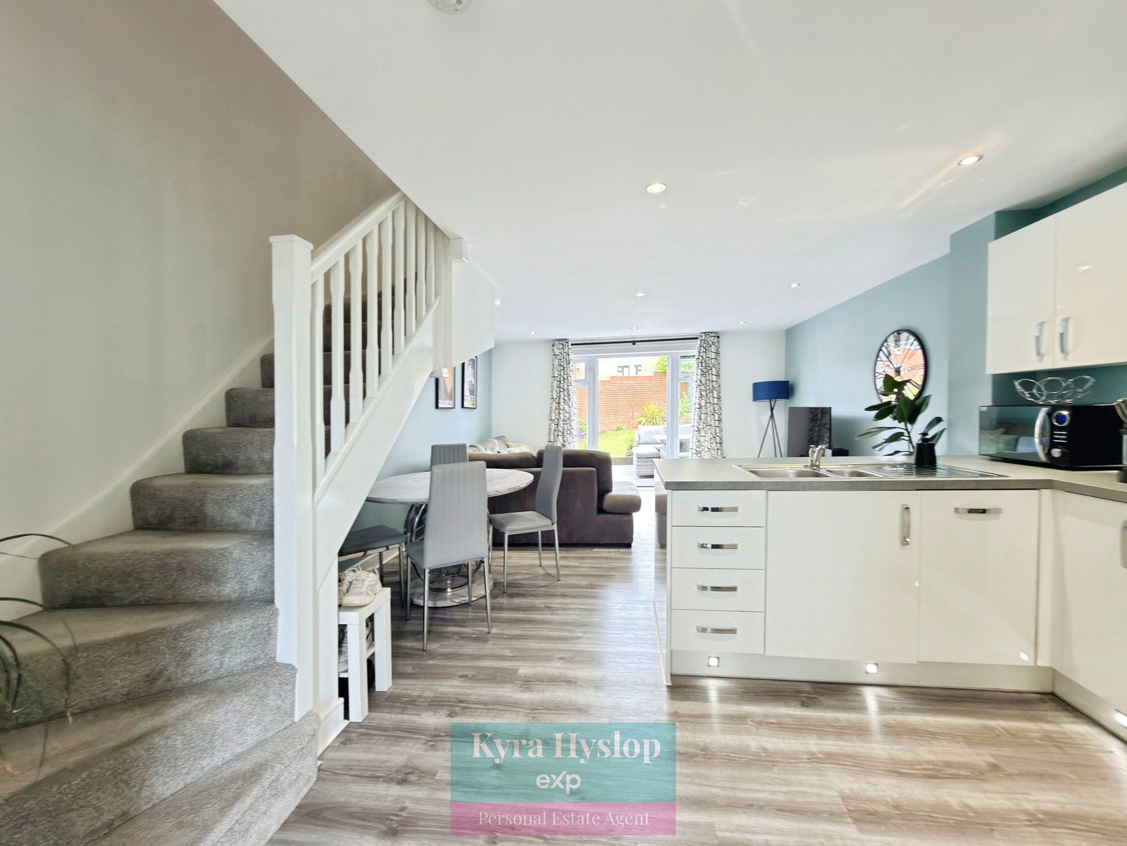 Semi Detached House in Exeter