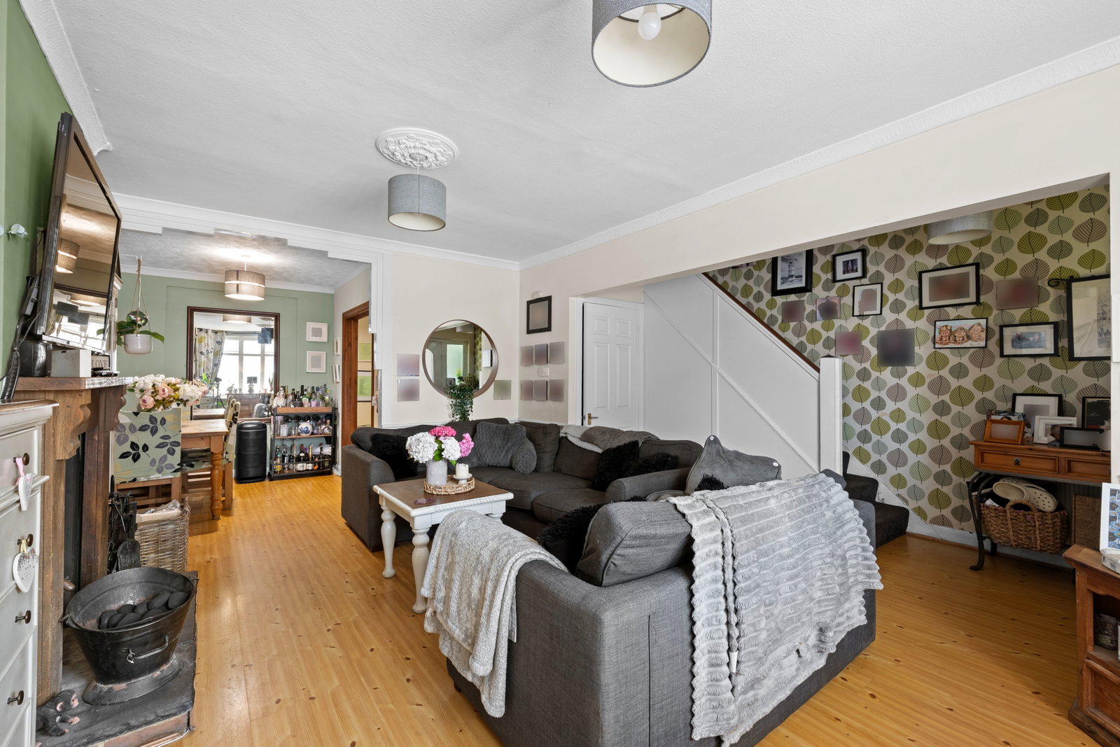 Semi Detached House in South Croydon