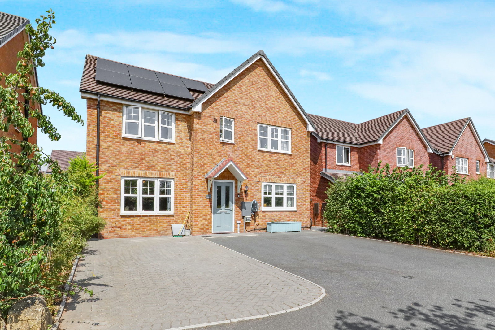 Detached House in Alcester