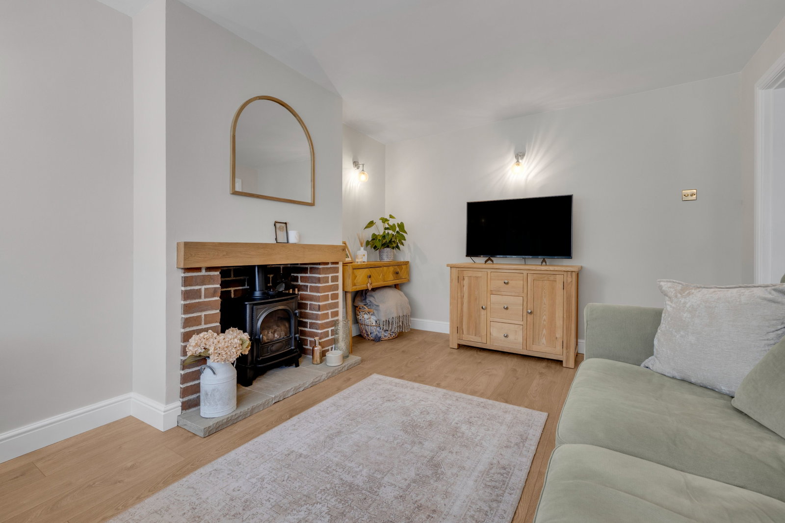 Semi Detached House in Kidderminster