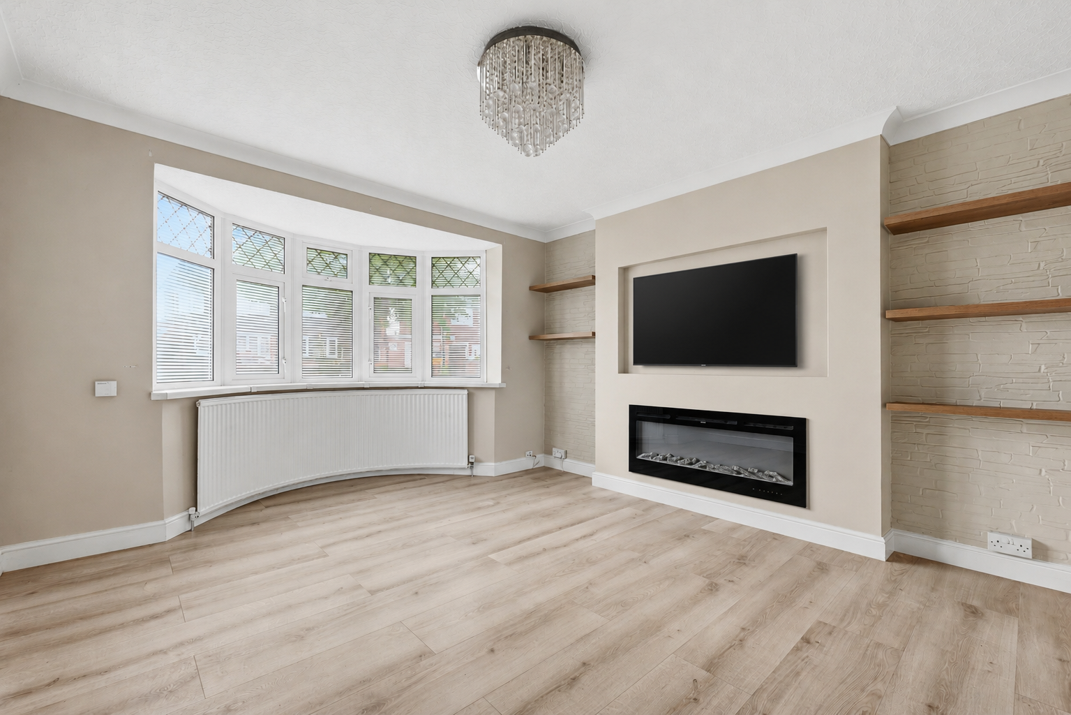 Semi Detached House in Sutton-in-ashfield
